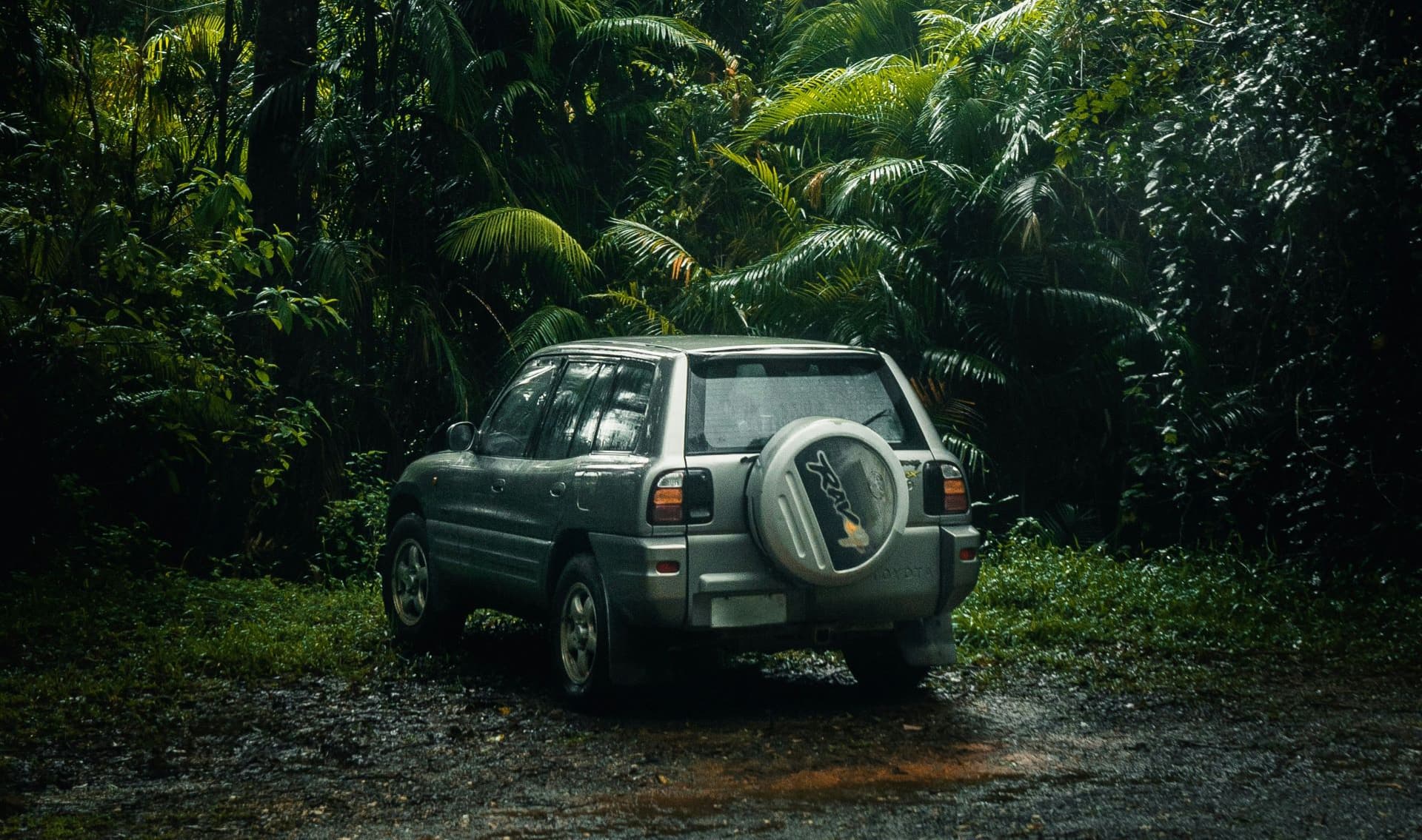 Eco-Adventures: Marketing SUVs for Sustainable Explorers