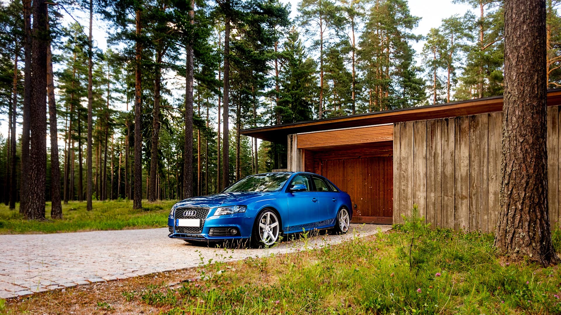 How to Create Compelling Automotive Ads