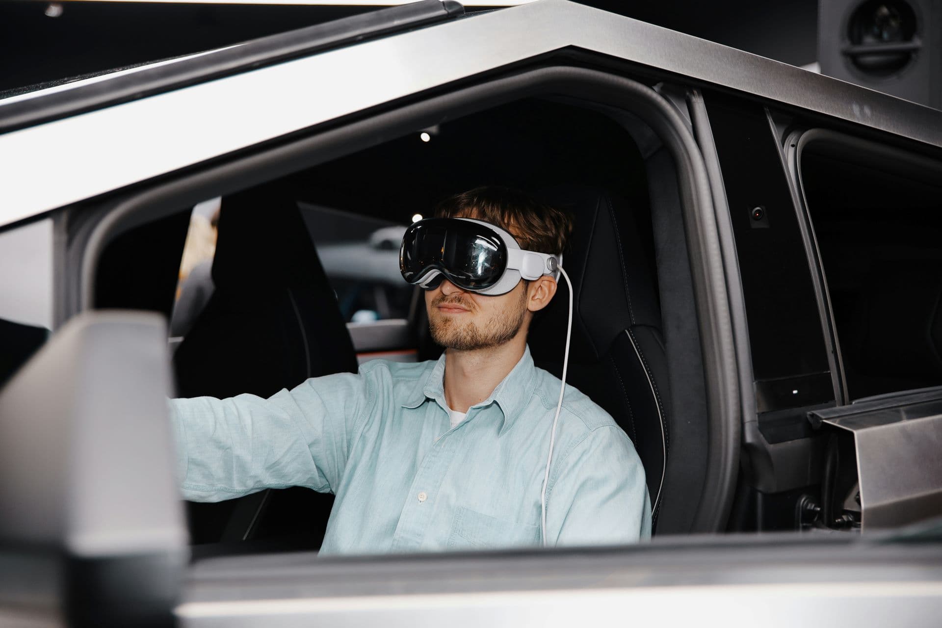Metaverse Test Drives and Virtual Dealerships: Gimmick or Game-Changer?