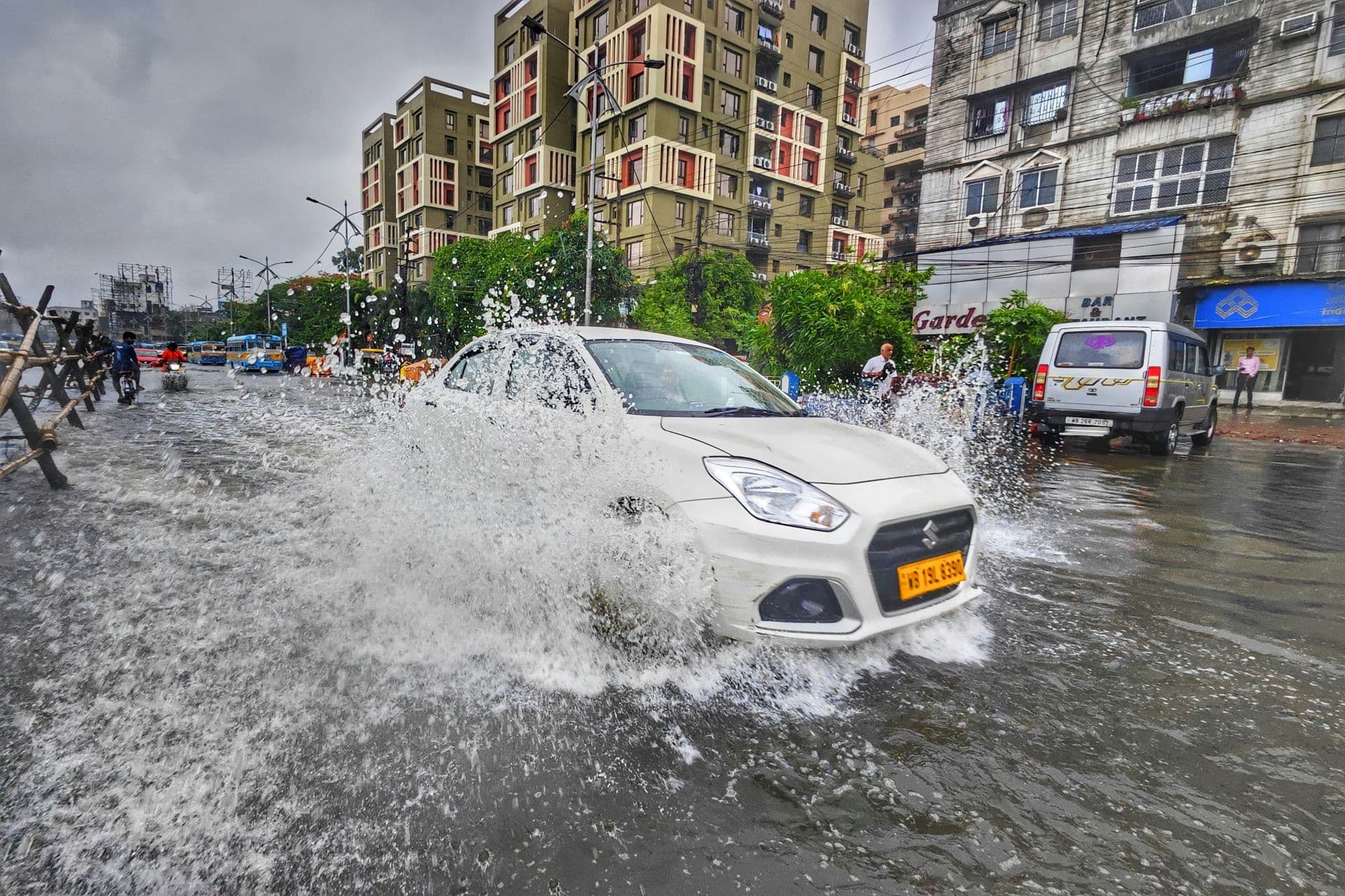 Building Resilience: Crisis Management Strategies in Automotive Marketing