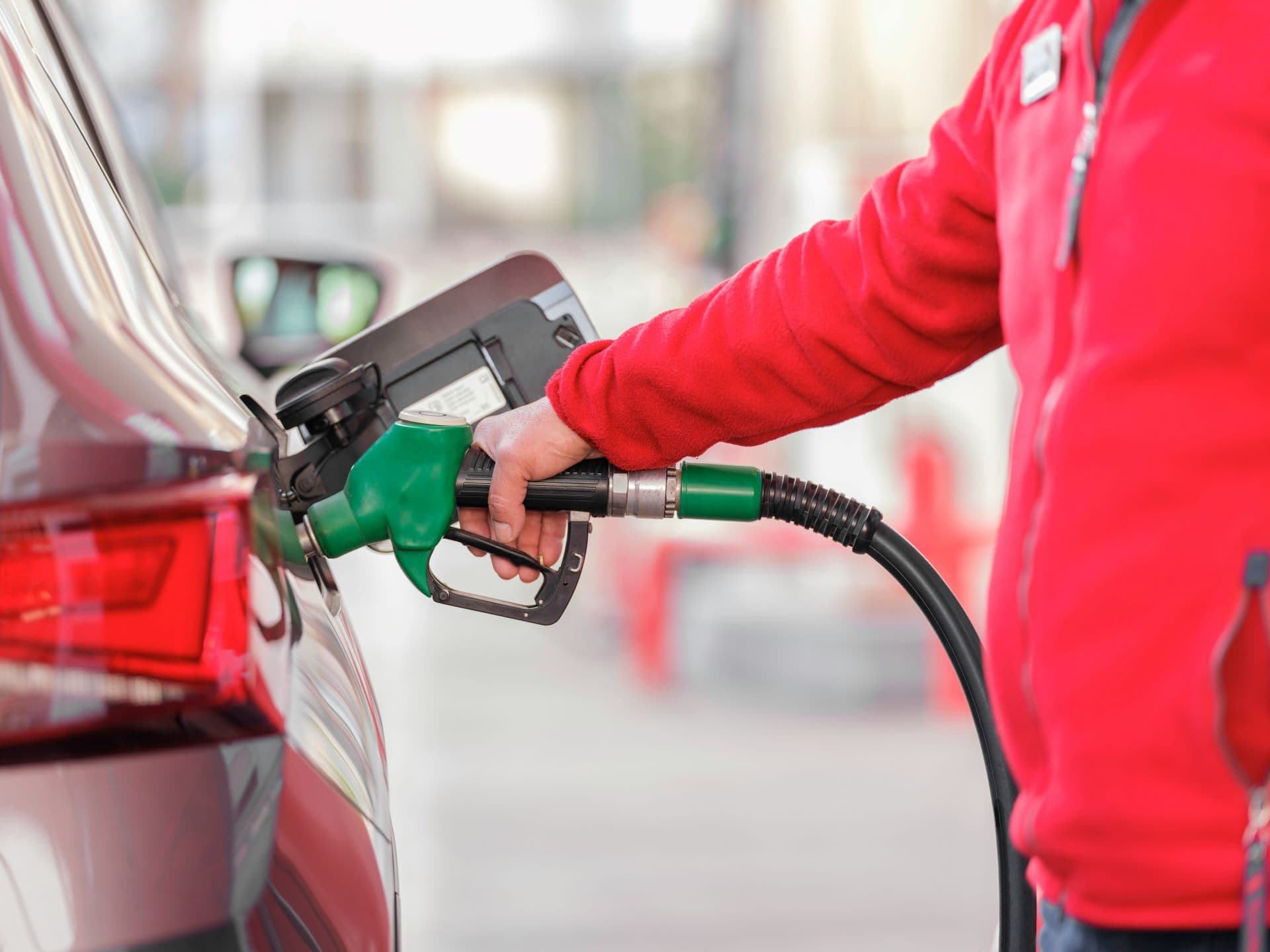 From Gas Guzzlers to EVs: How Marketing Language Has Shifted Over the Decades