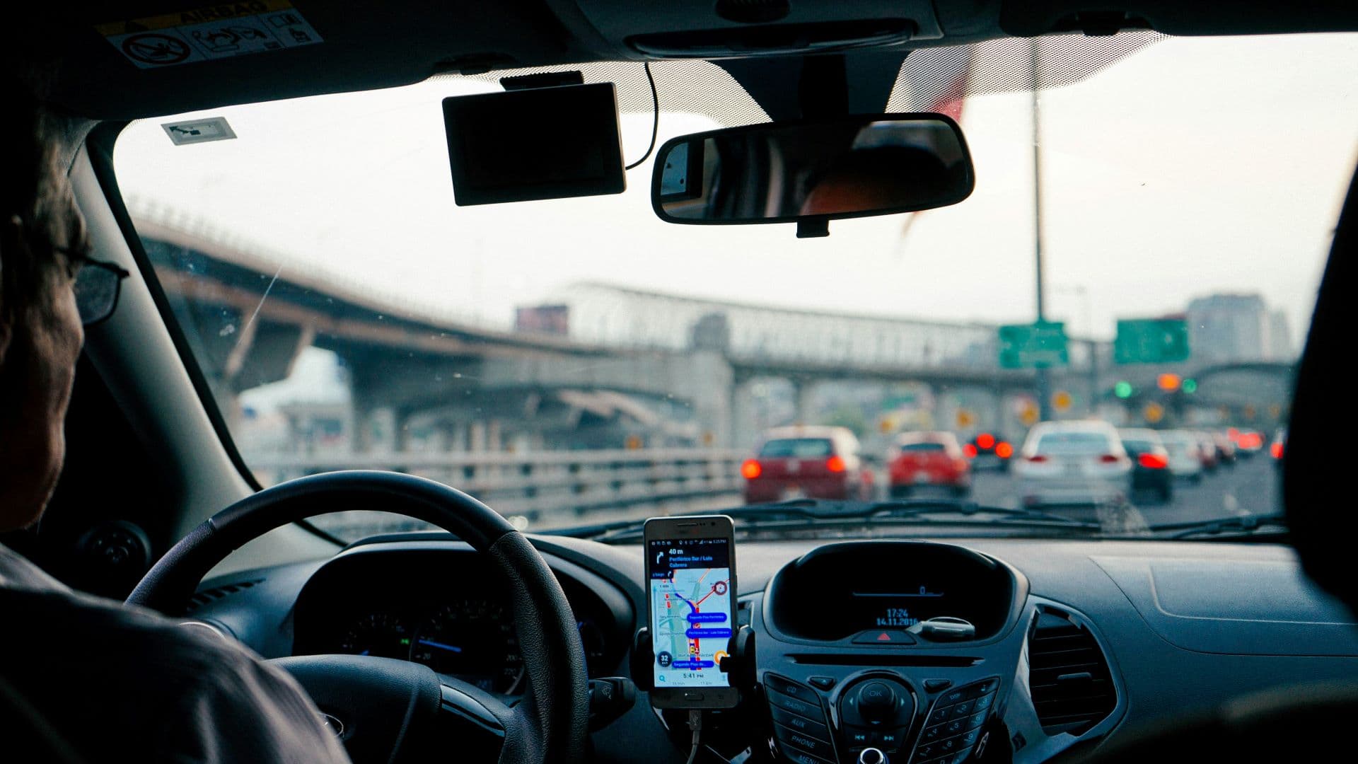 The Rise of Autonomous Vehicle Marketing: How Companies Are Advertising the Future of Driving