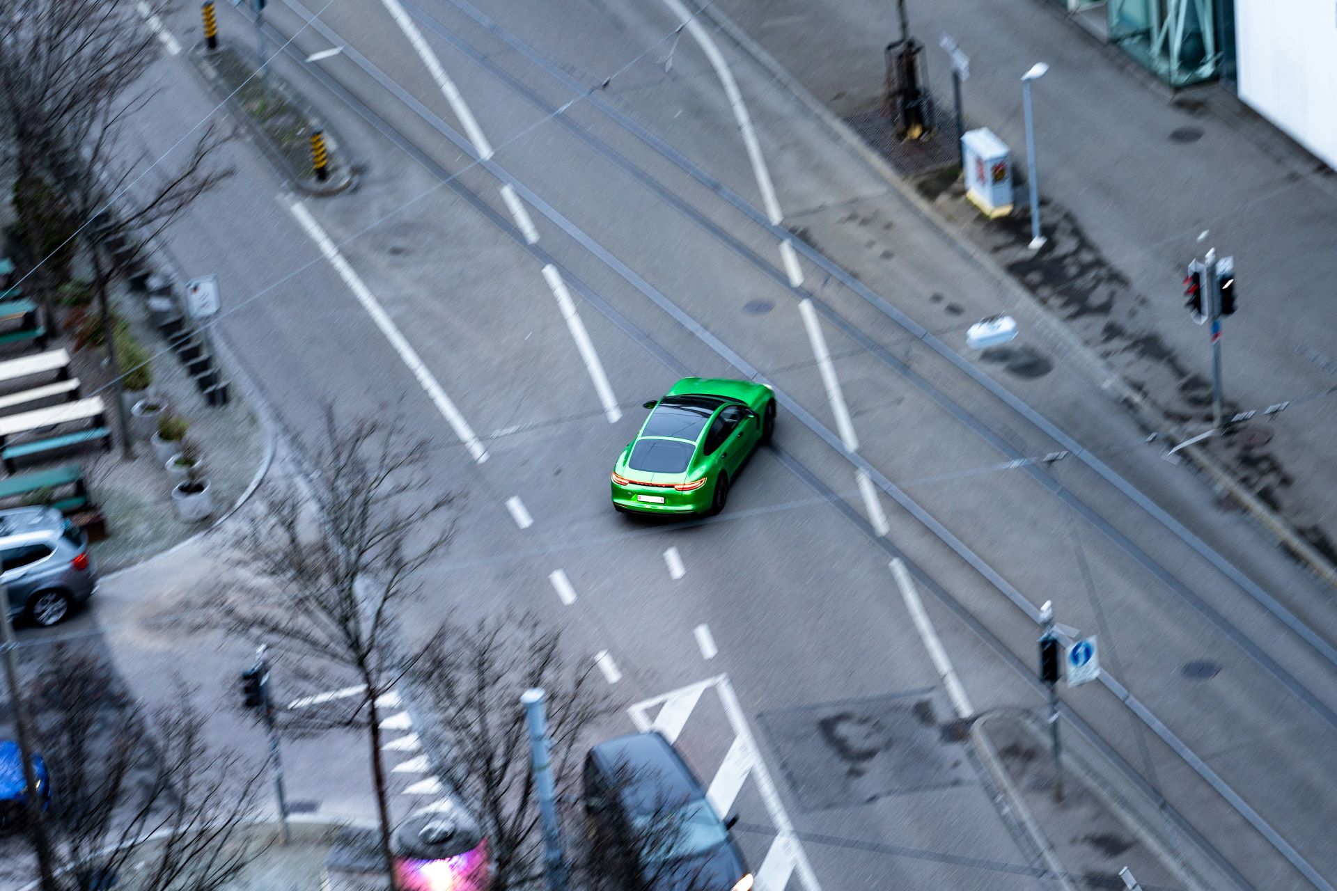 Data-Driven Design How Insights Shape Auto Campaigns-2