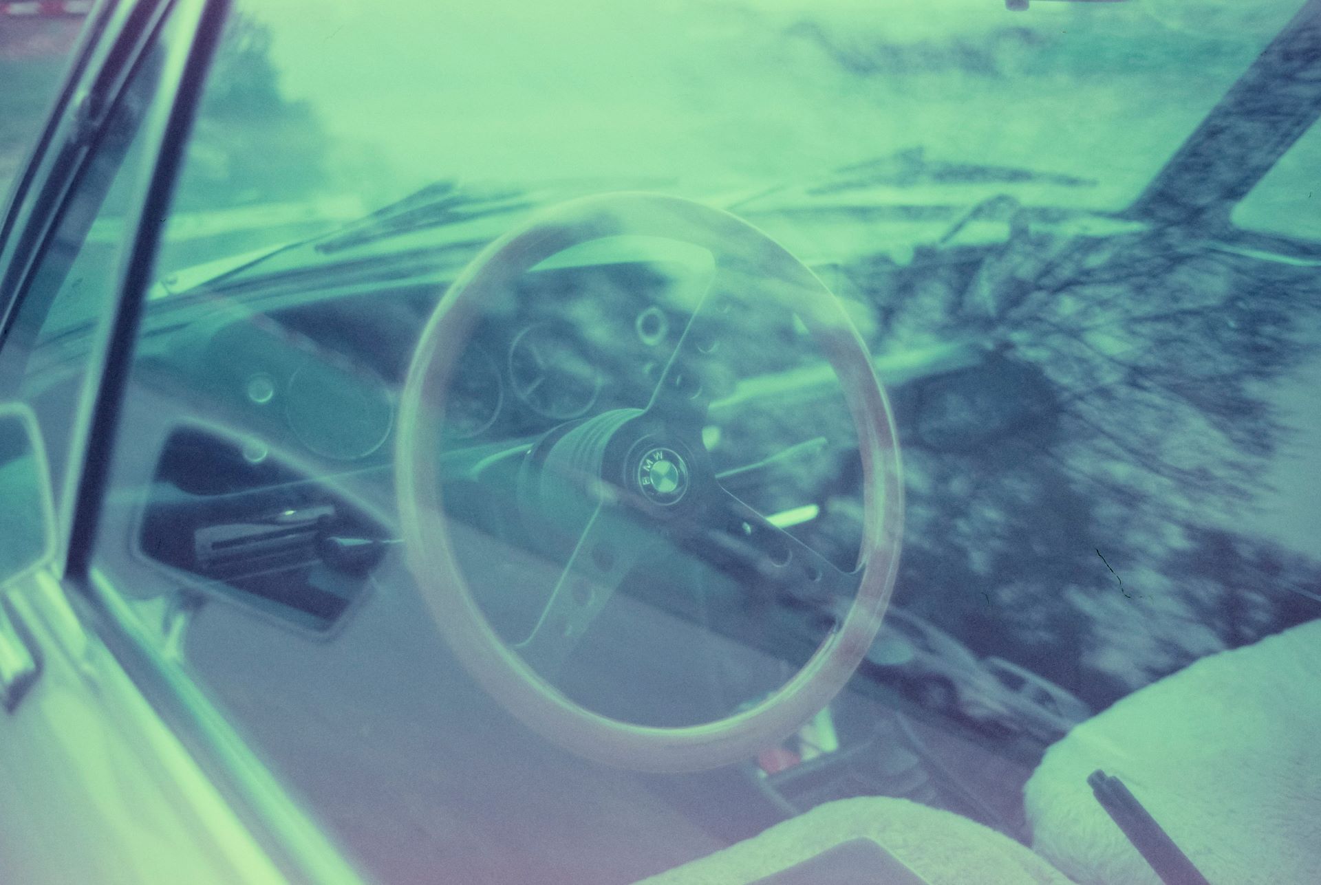 Immersive Experiences Redefining Car Marketing Engagement-1