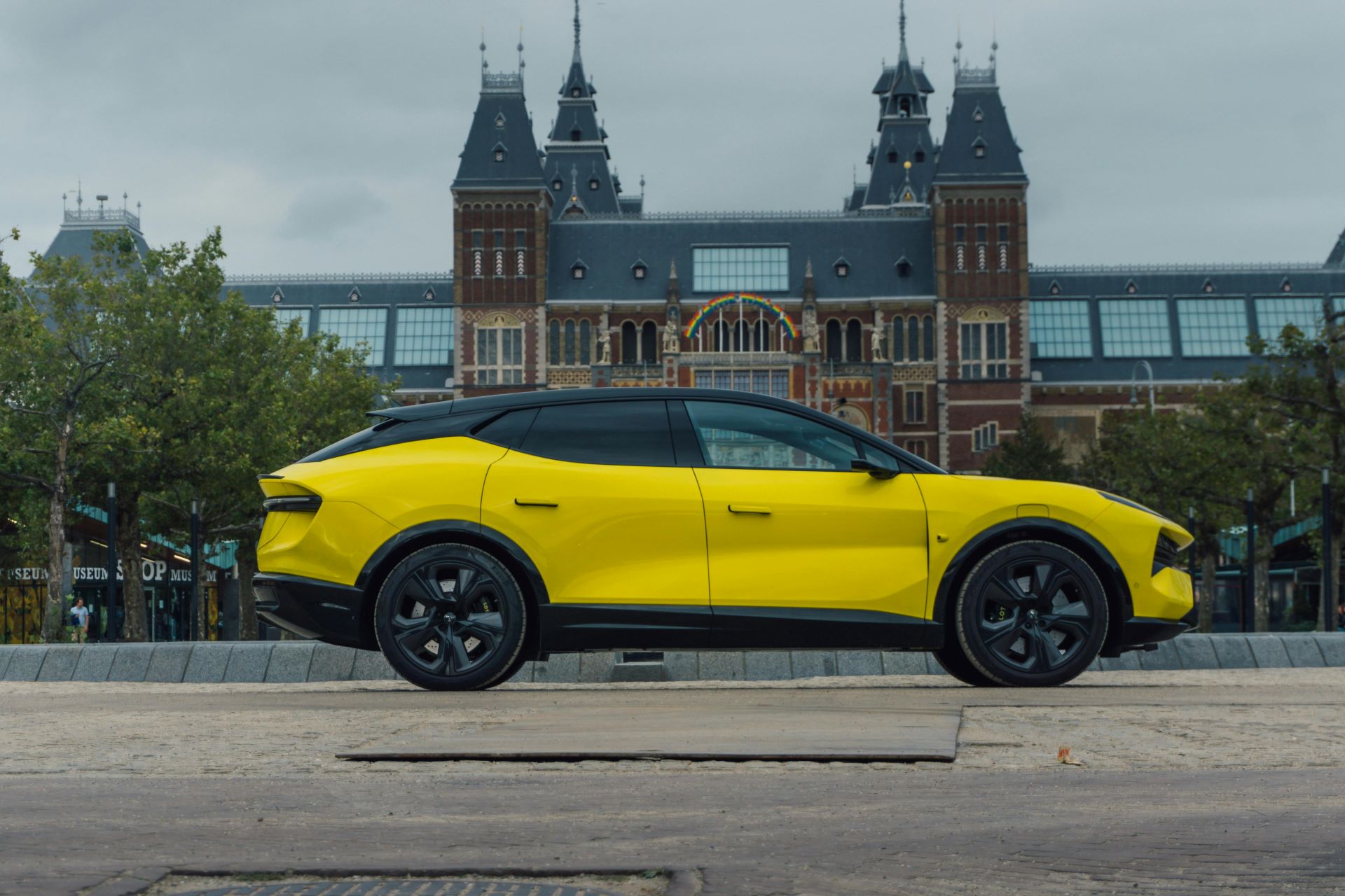 Influencer-Led EV Campaigns to Boost Consumer Adoption