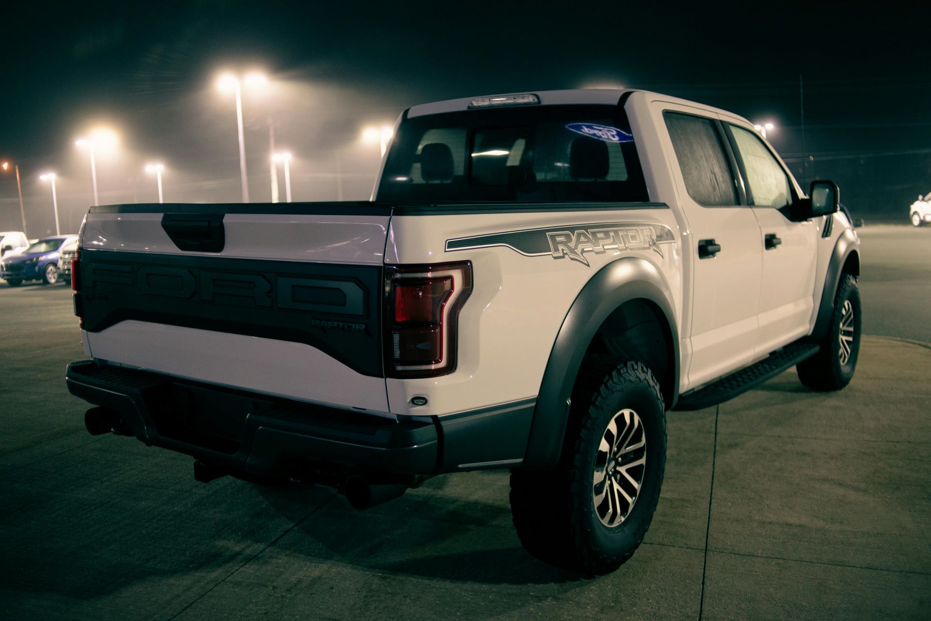 Marketing Bakkies to Rural and Mining Communities-2