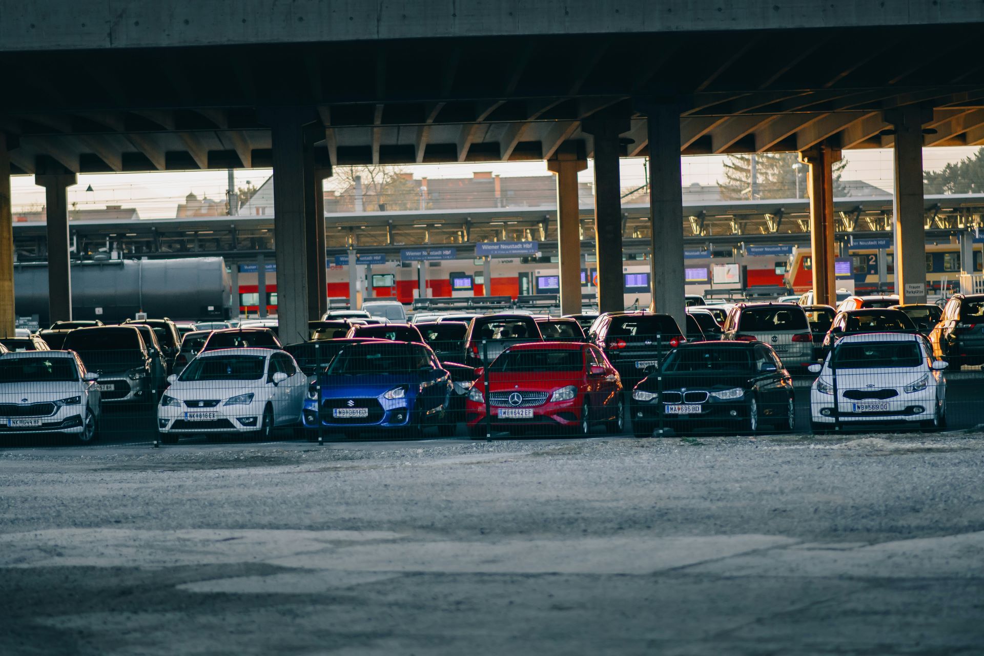 Marketing Cars During Economic Uncertainty Strategies That Resonate-1