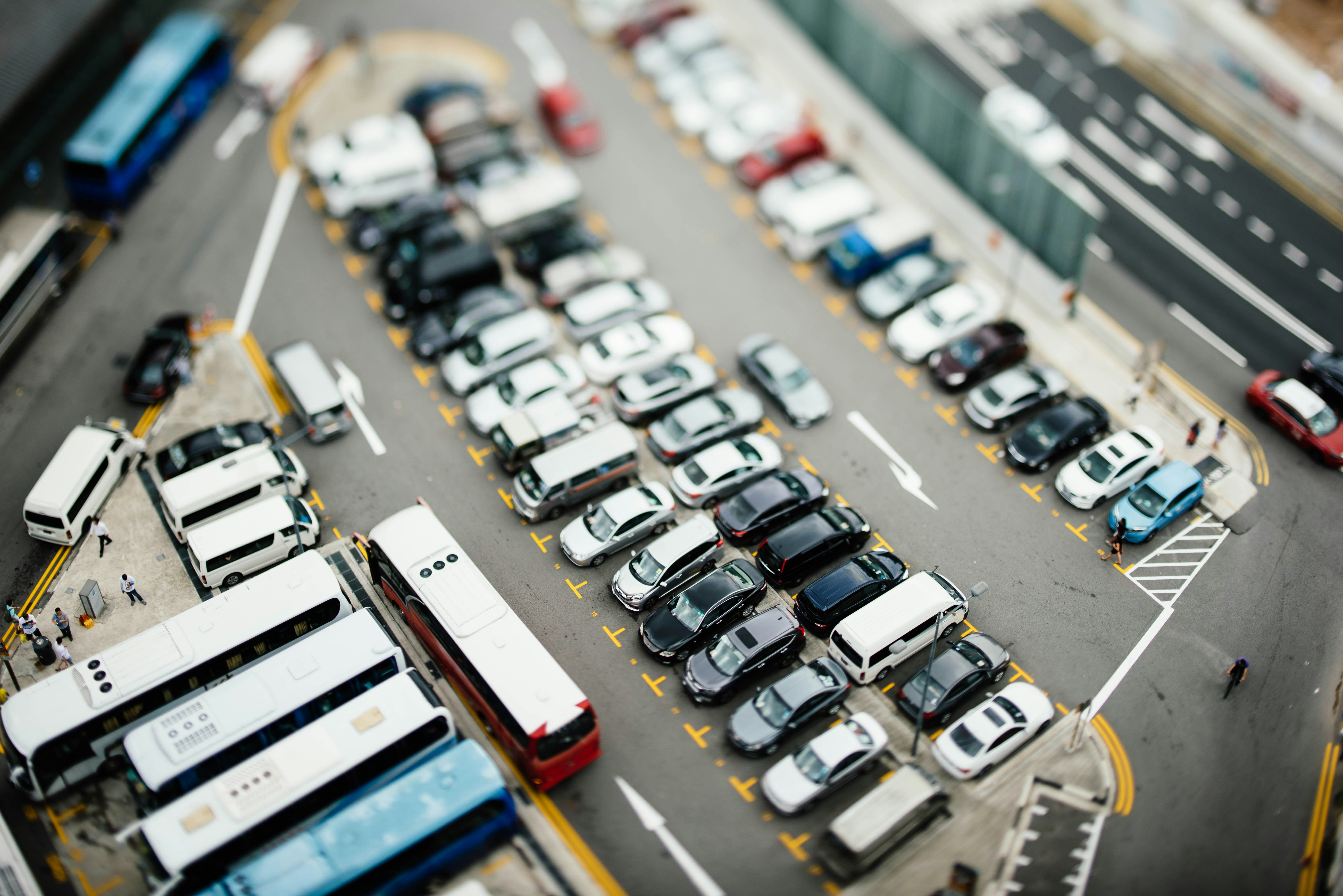 Marketing Cars During Economic Uncertainty Strategies That Resonate