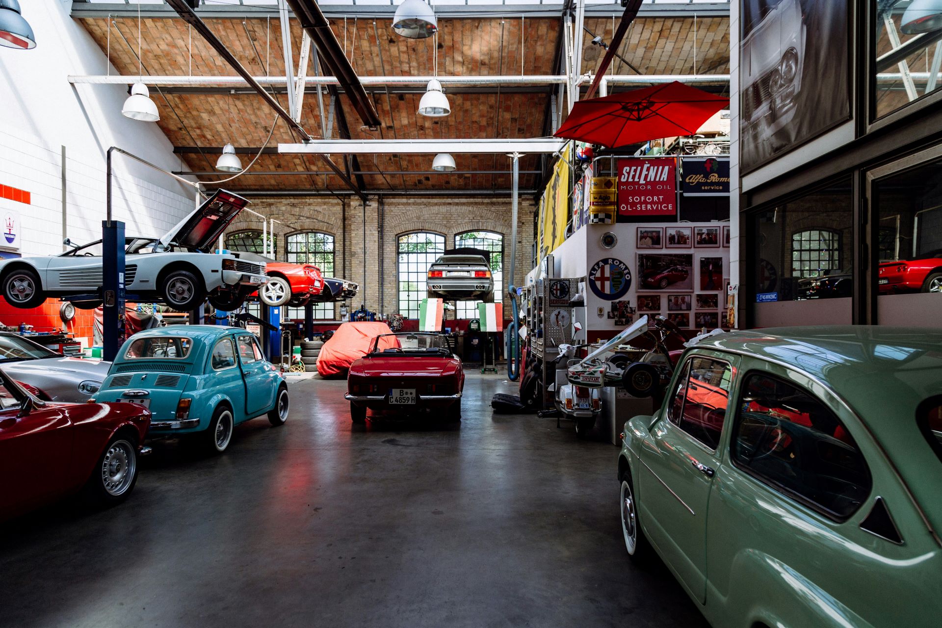 The Car CollectorÔÇÖs Revival Why Classic Cars Are Making a Comeback-1