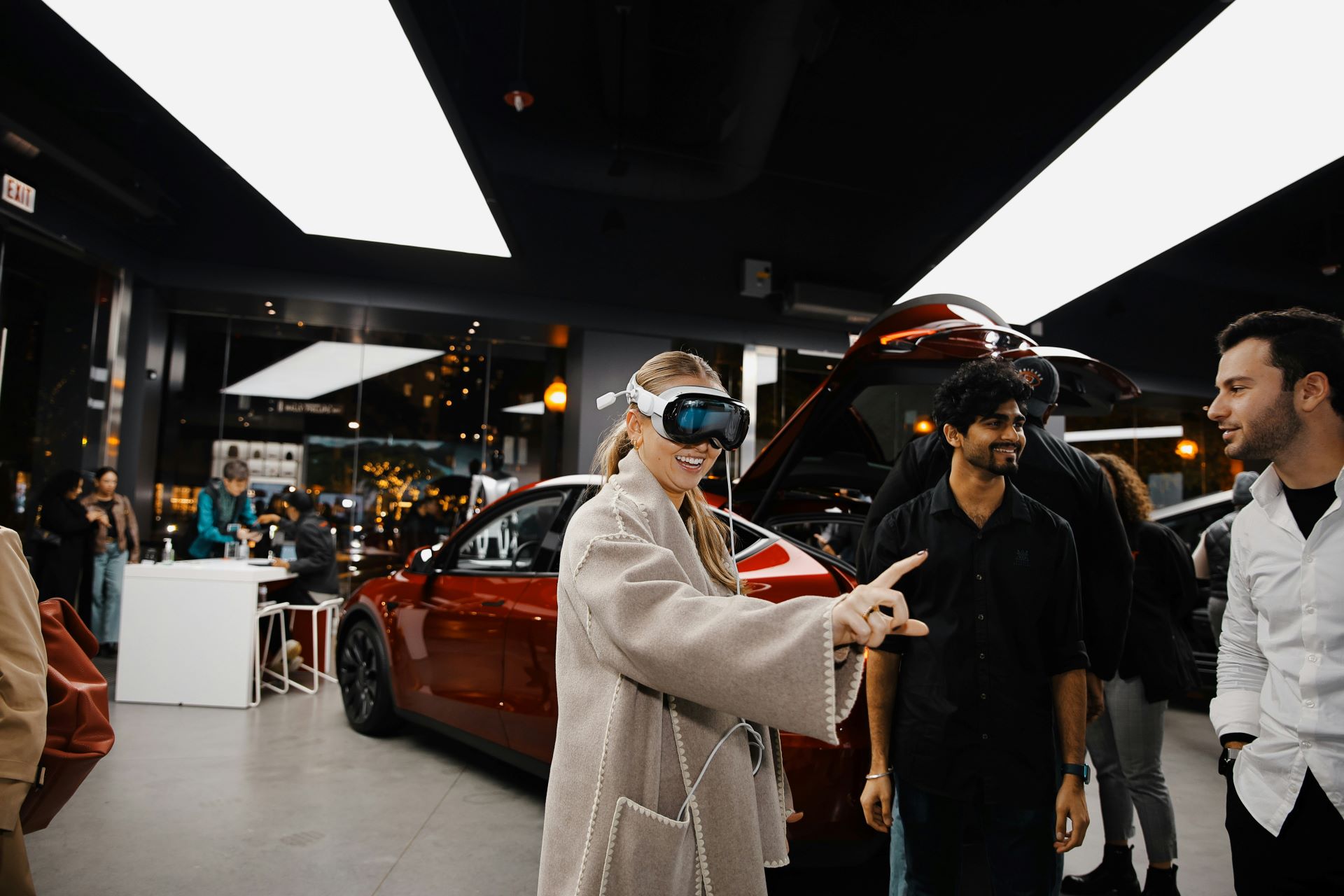 The Meta Showroom Selling Cars Through Virtual Reality