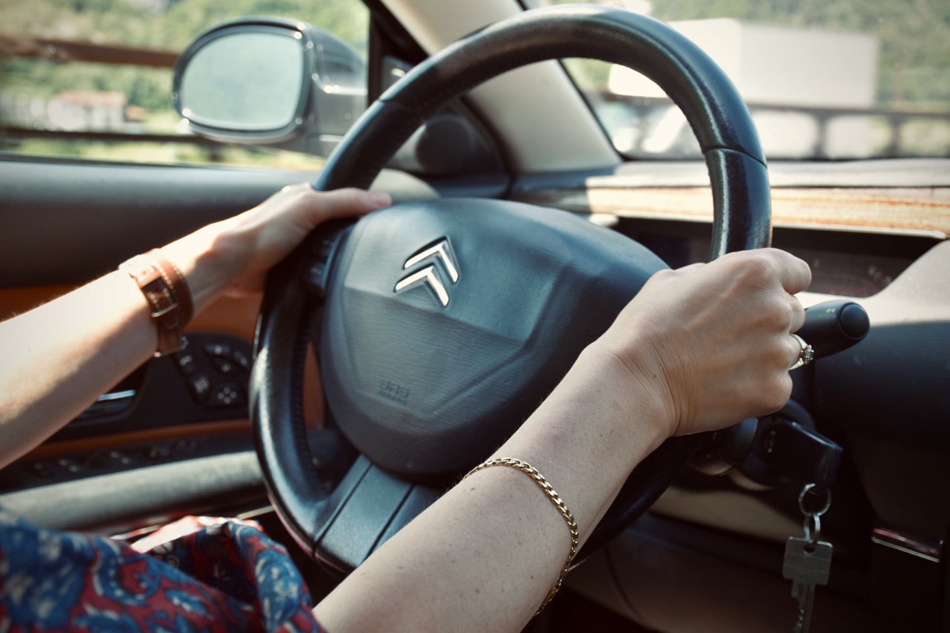 The Psychology of Automotive Ads Why Drivers Decide to Buy