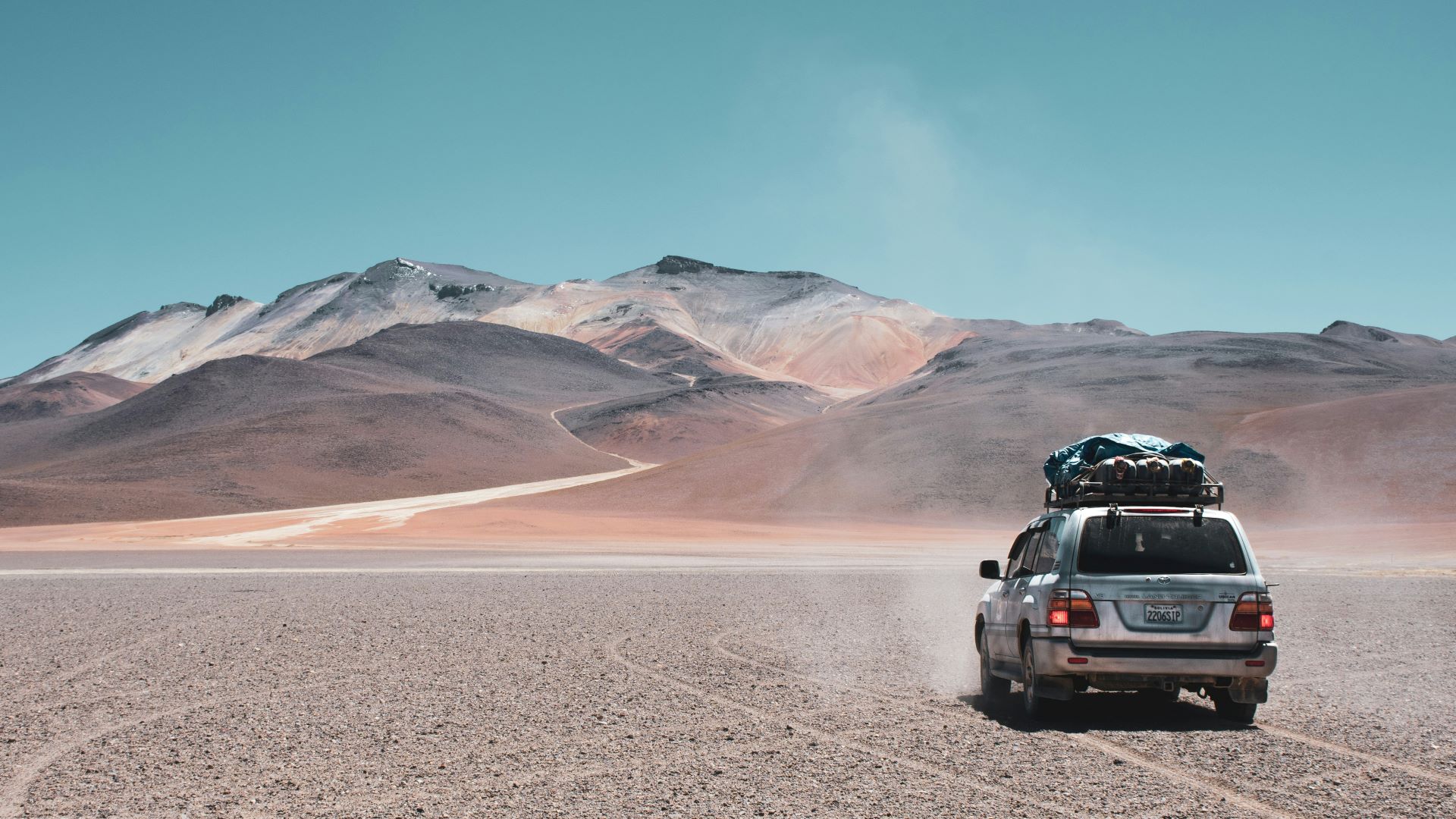 adventure-on-wheels-cars-as-companions-for-the-experience-driven-traveler-2.jpg