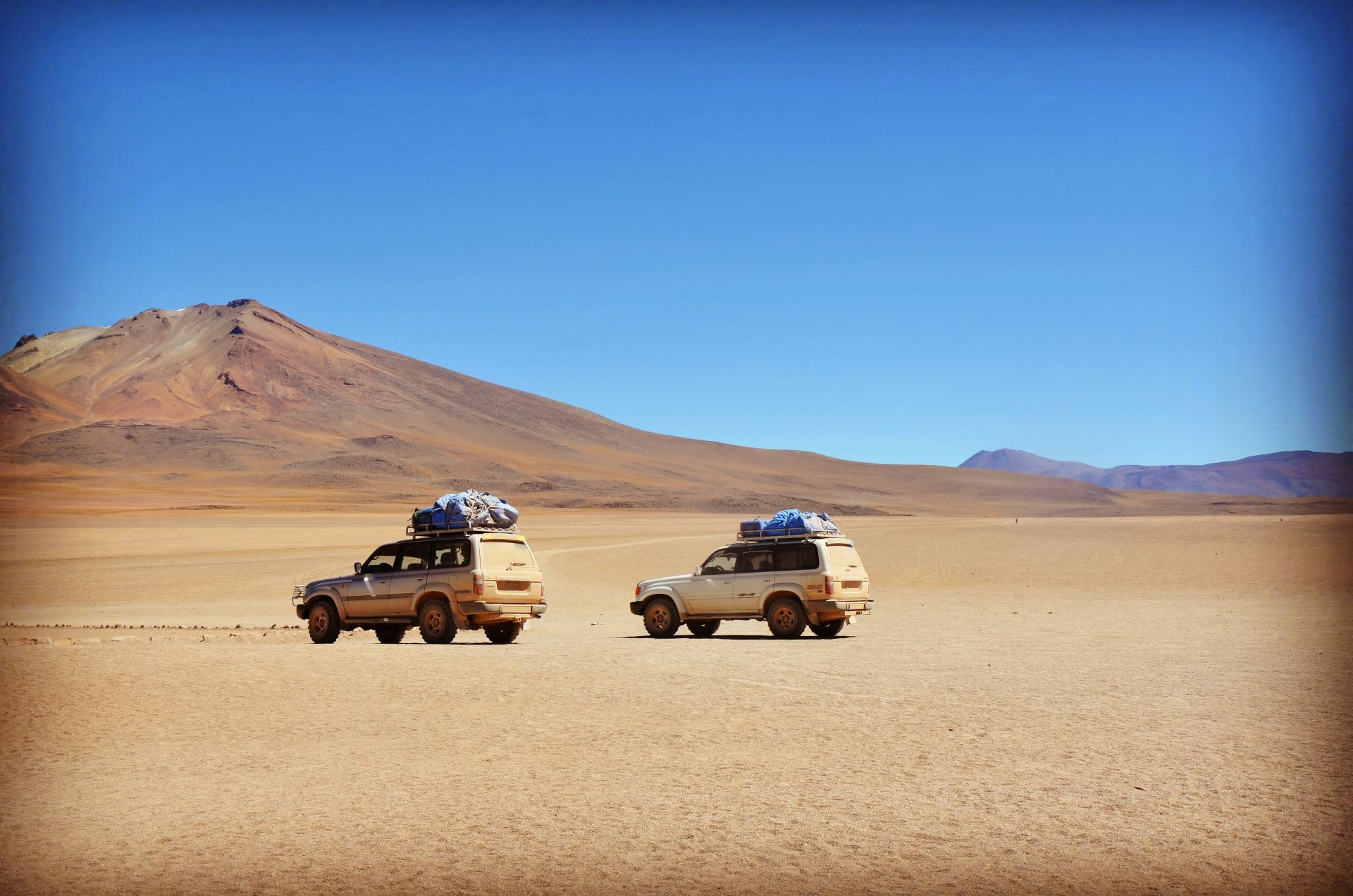adventure-on-wheels-cars-as-companions-for-the-experience-driven-traveler.jpg