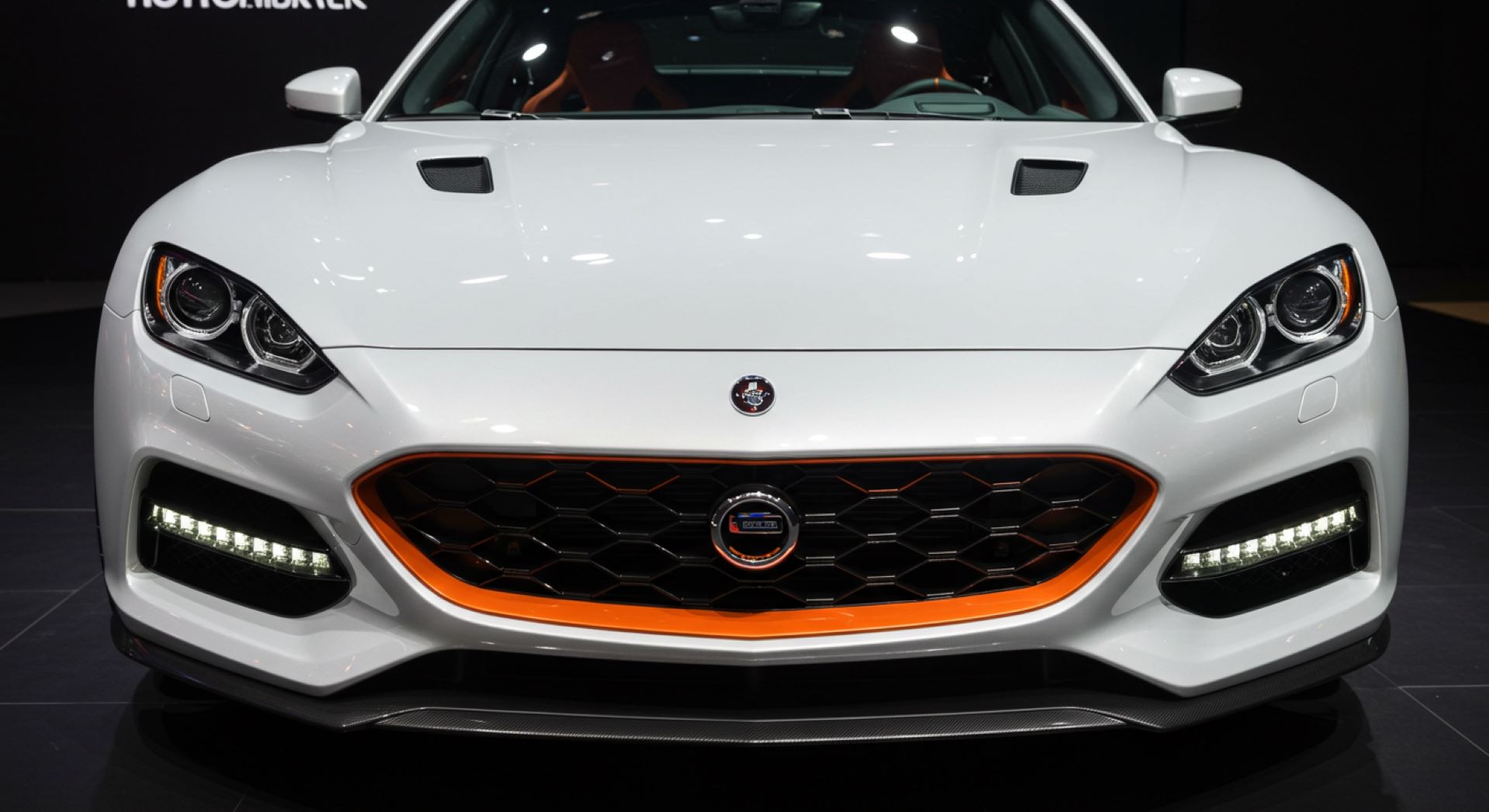 advertising-the-supercar-dream-how-brands-market-high-performance-vehicles.jpg