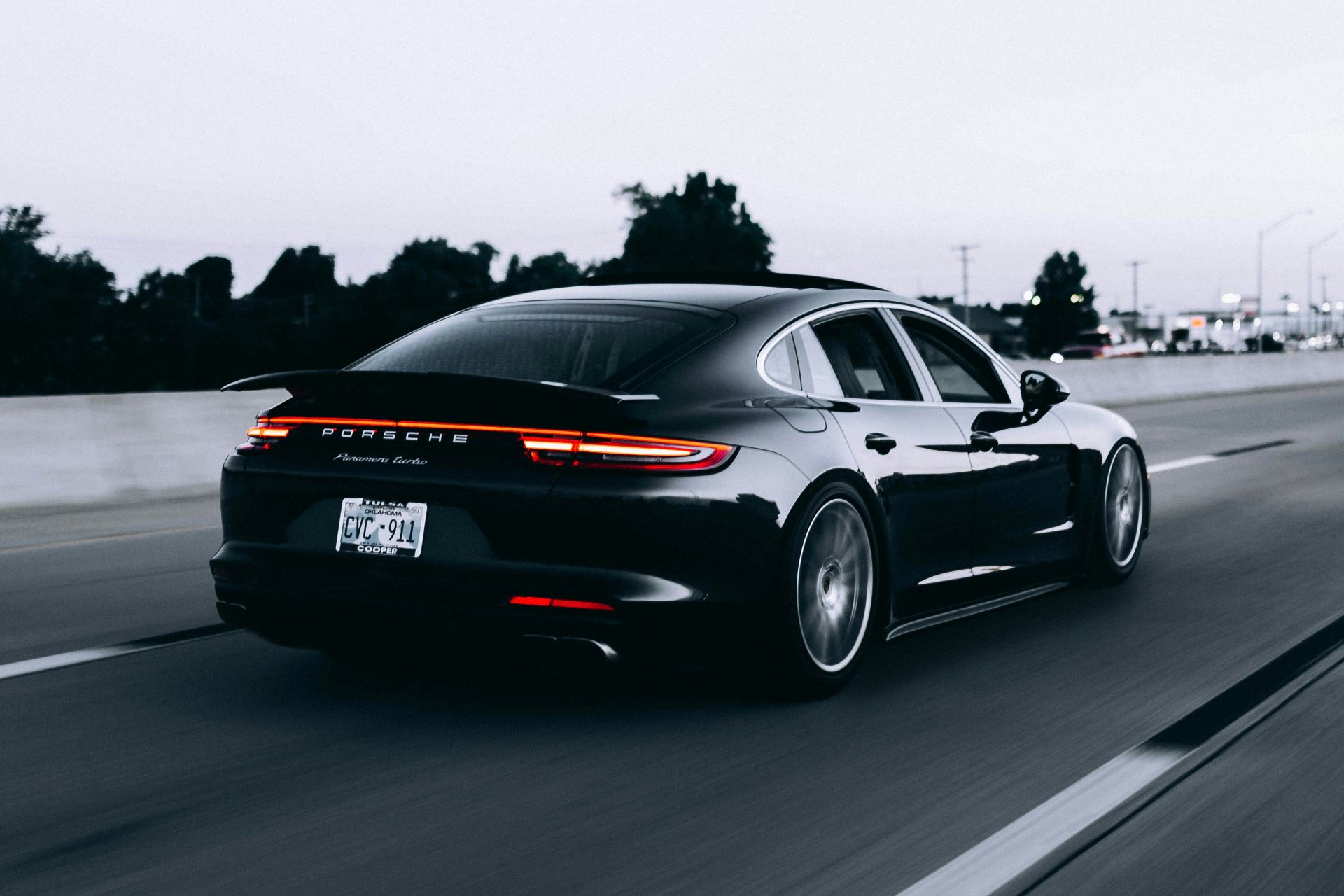 automotive-advertising-and-interactive-experiences-how-brands-are-creating-immersive-campaigns-2.jpg