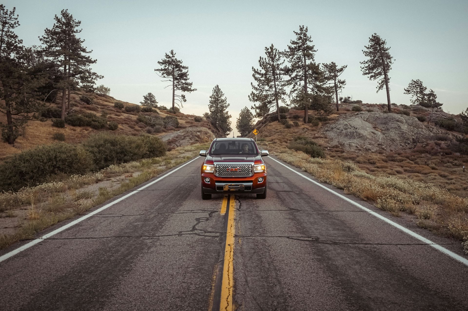 automotive-marketing-for-adventure-enthusiasts-navigating-the-off-road-narrative.jpg