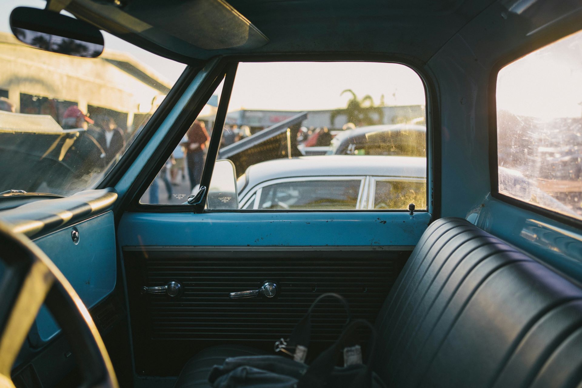 automotive-storytelling-beyond-specs-to-lifestyle-and-identity-1.jpg