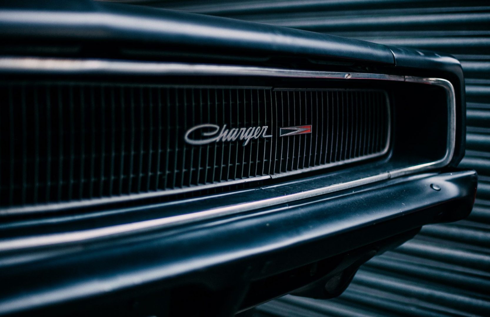 bringing-heritage-to-life-how-classic-car-branding-shapes-modern-campaigns-2-1666x1080.jpg