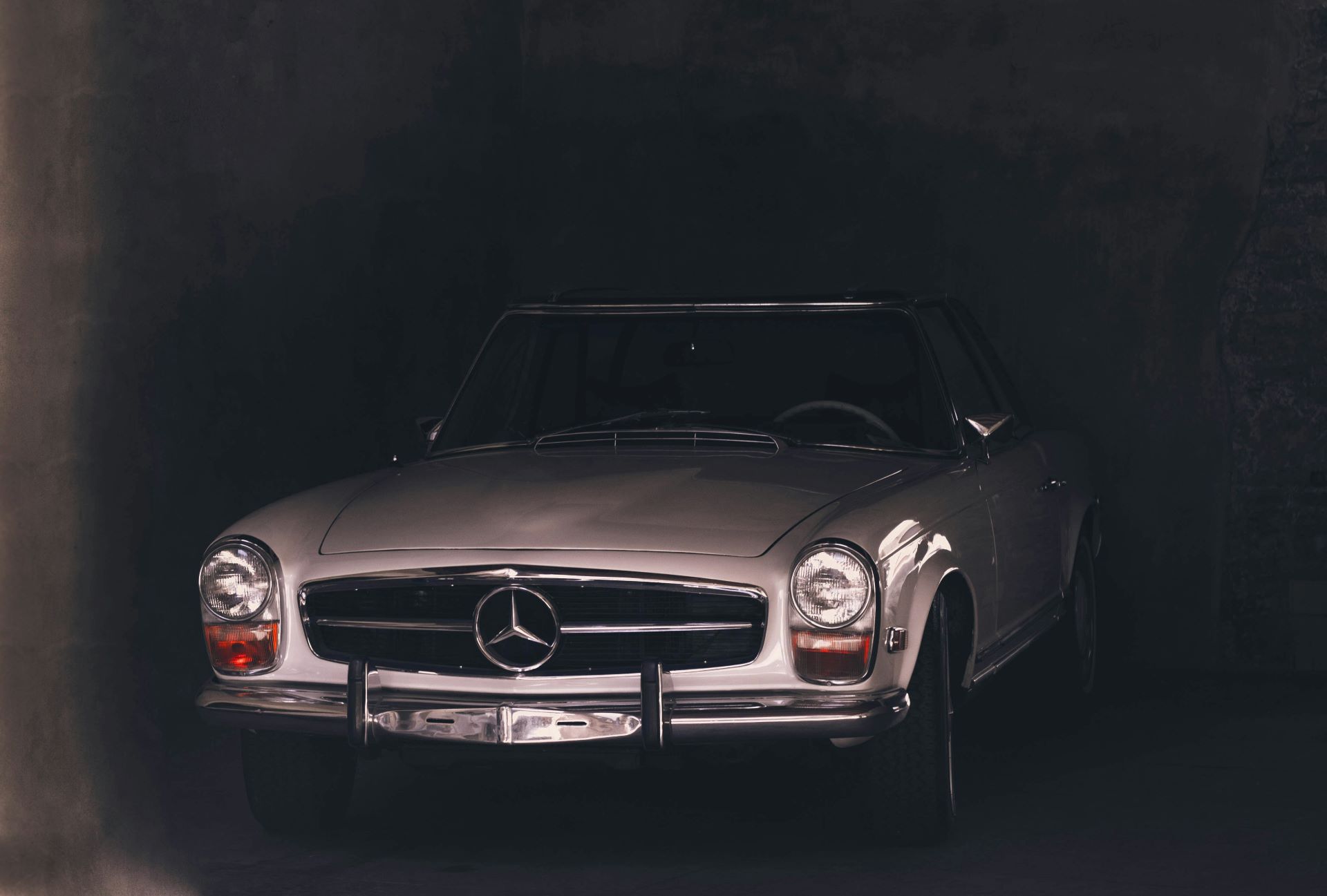 building-trust-through-transparency-how-automotive-brands-communicate-authenticity-1.jpg
