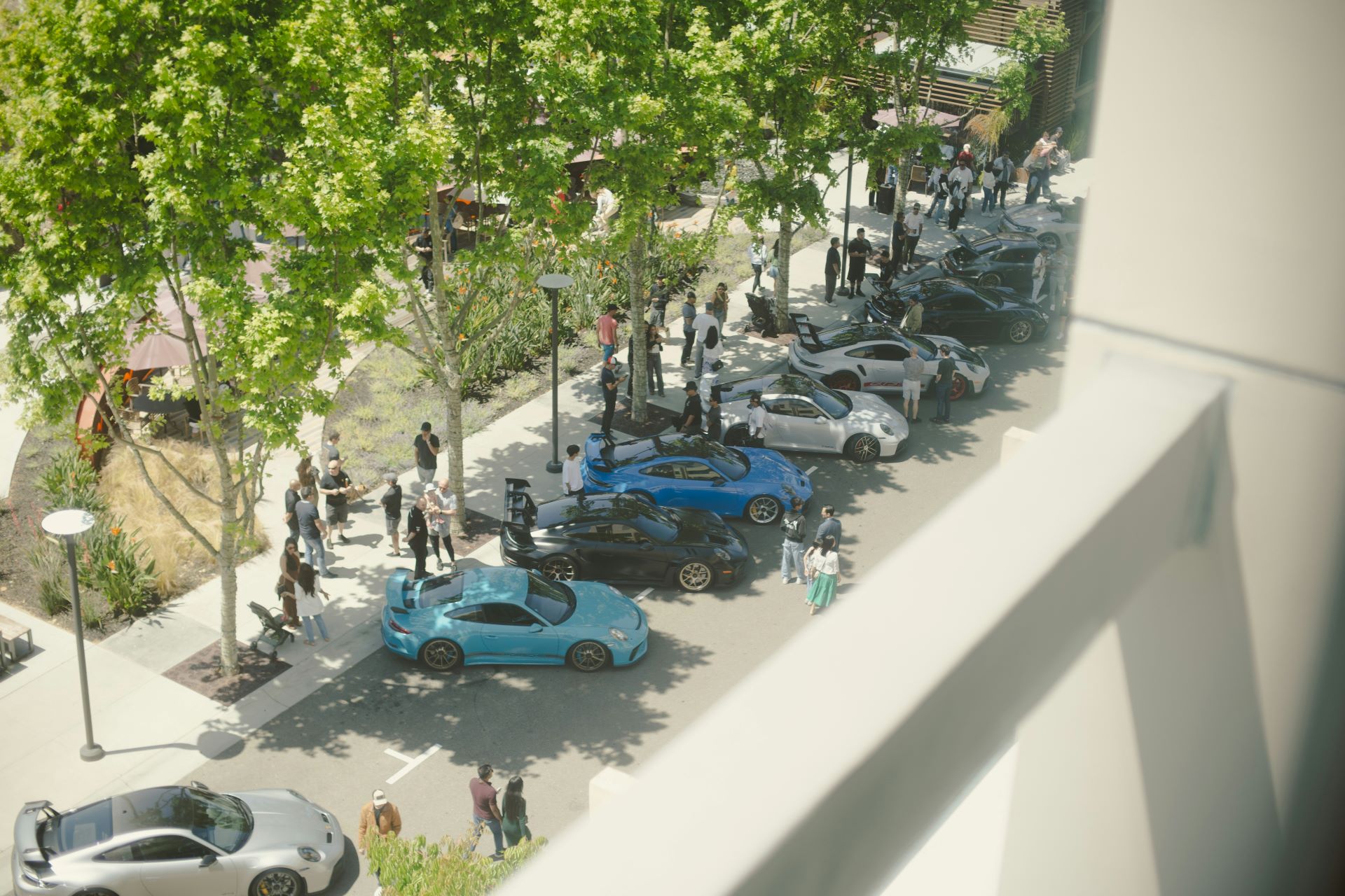 community-driven-marketing-building-local-automotive-culture.jpg