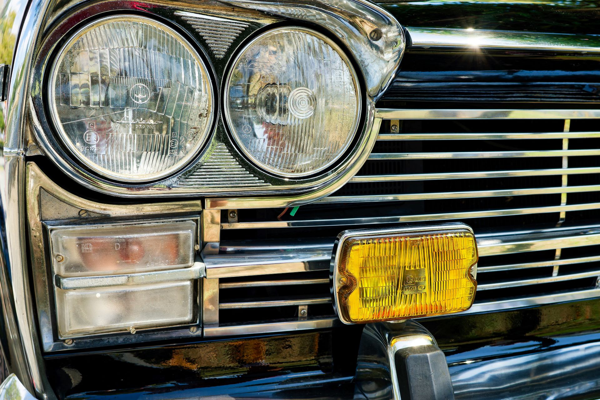 cultural-collaborations-automotive-ads-inspired-by-local-heritage-1.jpg