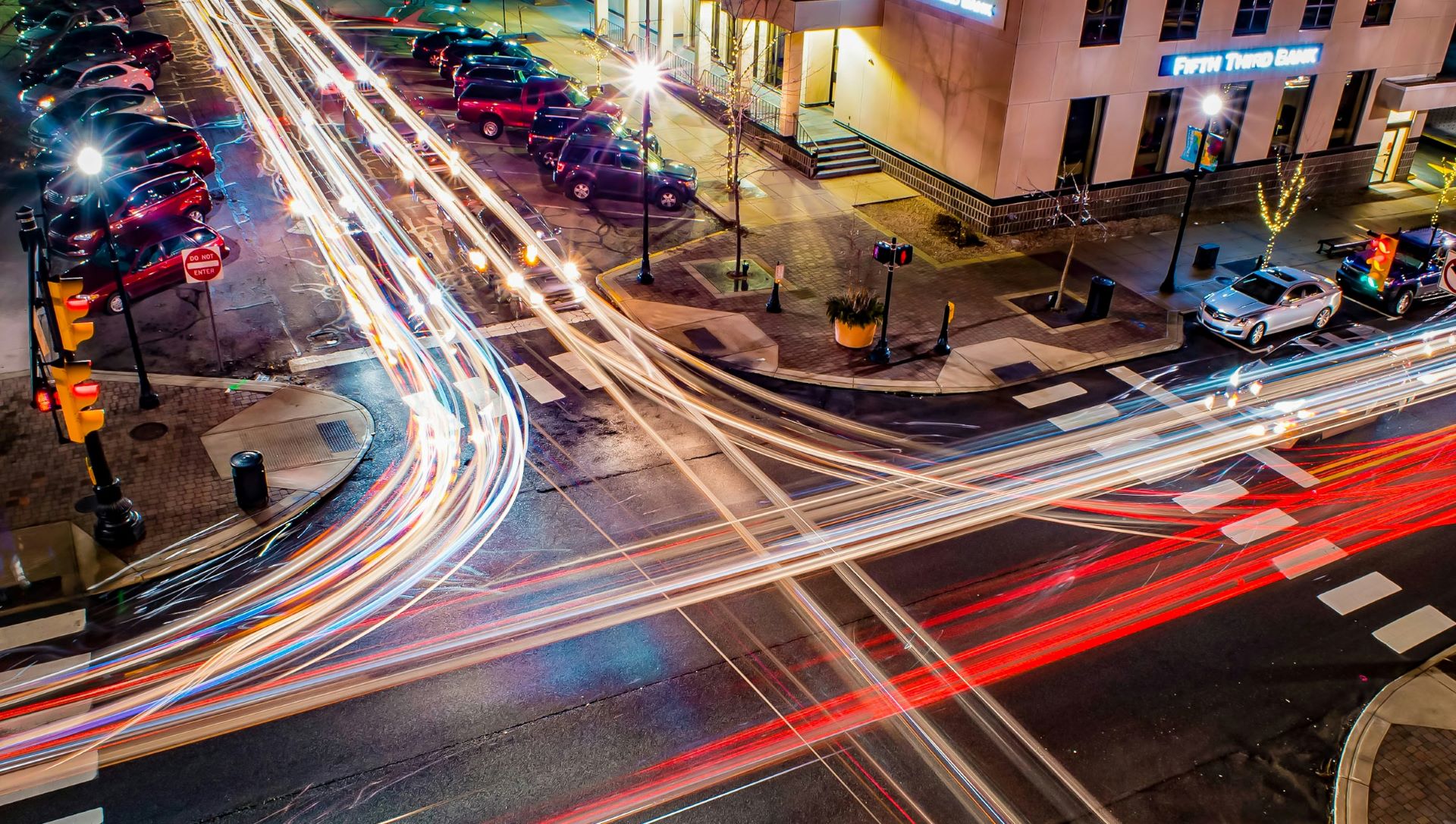 digital-car-communities-driving-engagement-and-loyalty-online-2
