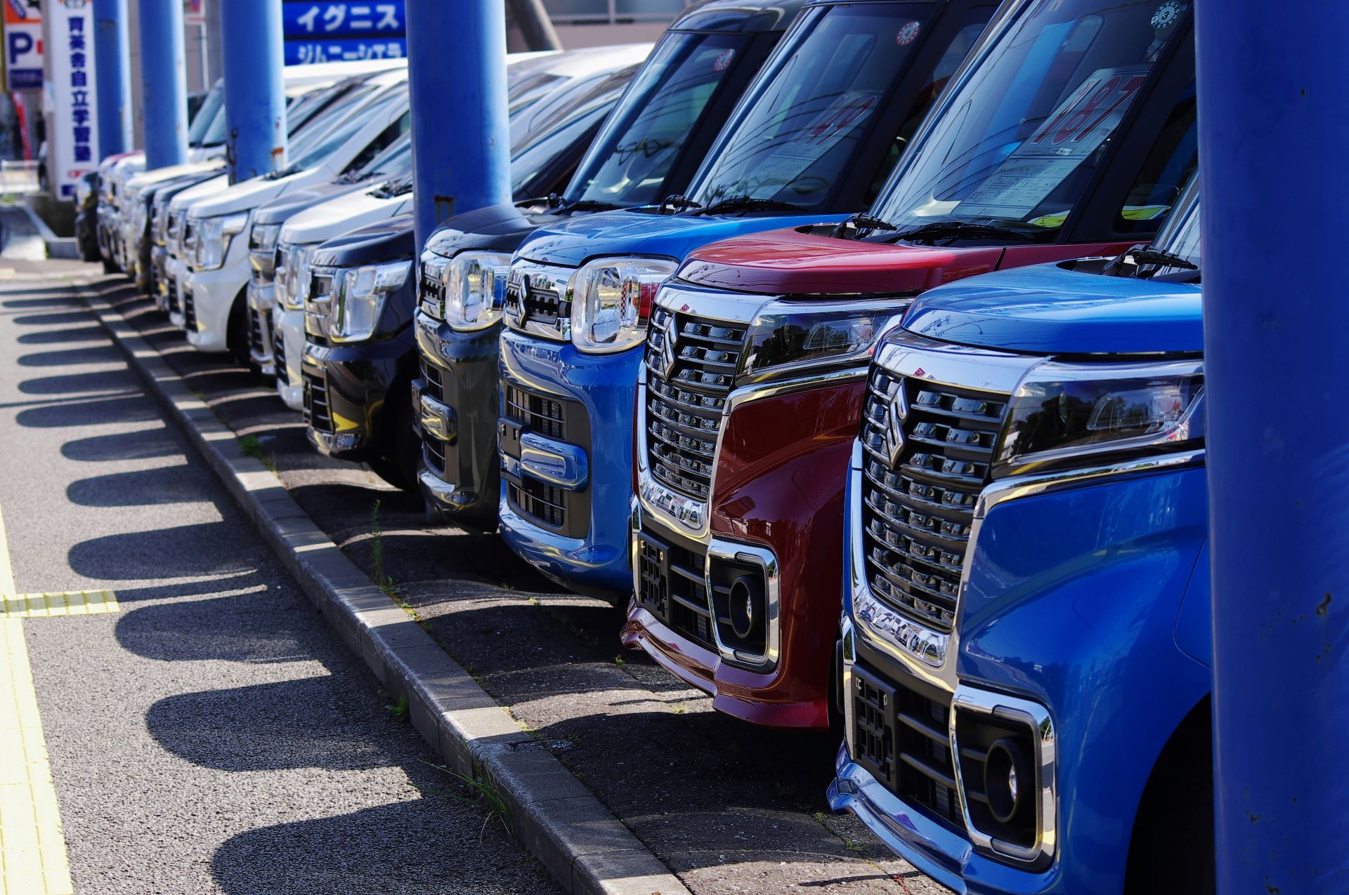 driving-foot-traffic-through-dealer-location-visibility