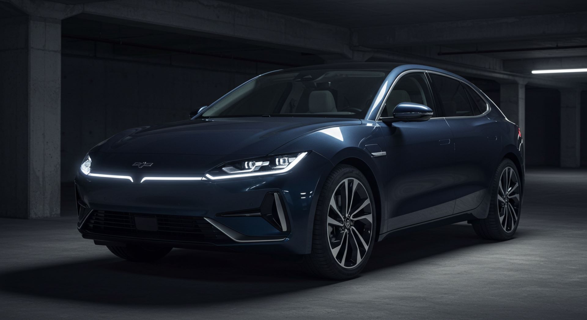 electric-dreams-how-automotive-ads-are-selling-the-future-of-green-mobility-2.jpg