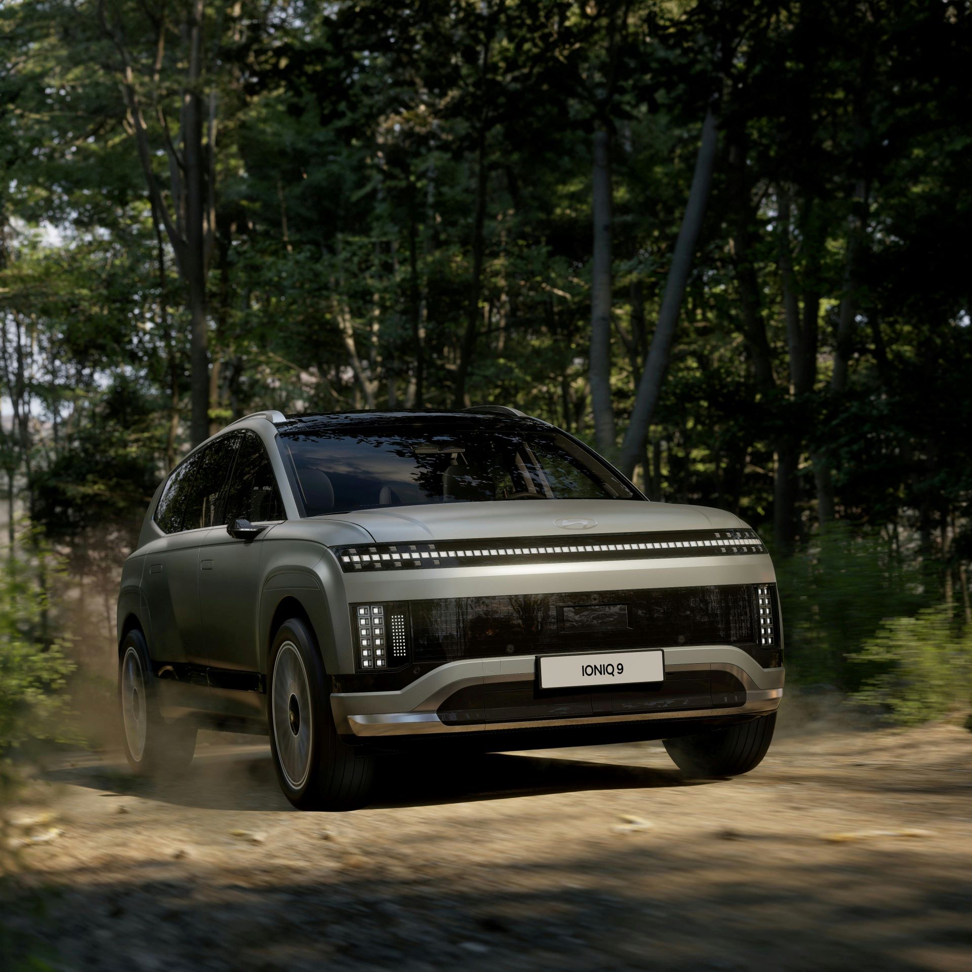 electric-suvs-selling-adventure-without-losing-green-cred