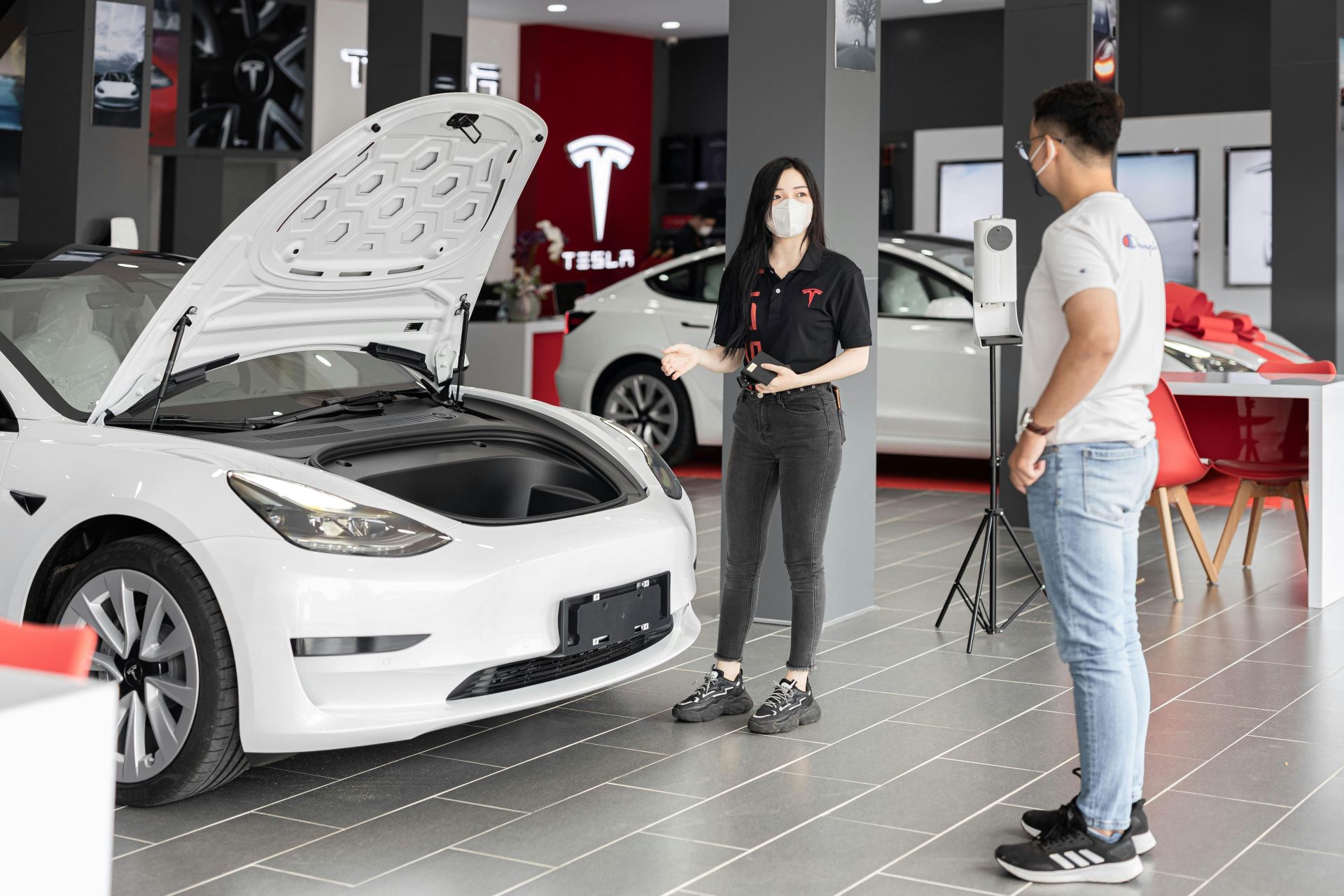 first-time-car-buyers-building-confidence-through-education.
