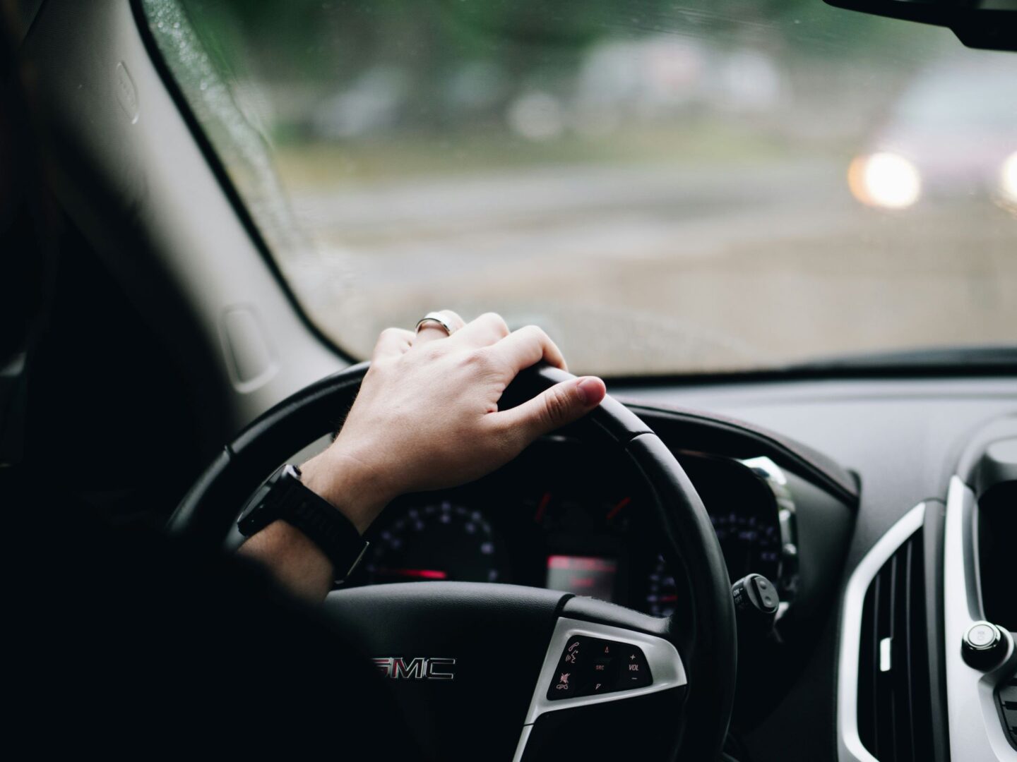 from-need-to-aspiration-understanding-emotional-drivers-in-car-purchases-1-1440x1080.jpg