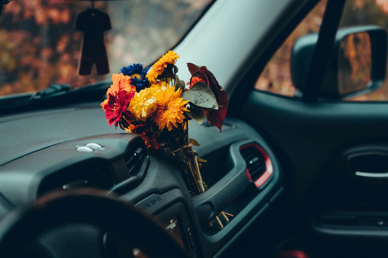 from-need-to-aspiration-understanding-emotional-drivers-in-car-purchases-1620x1080.jpg