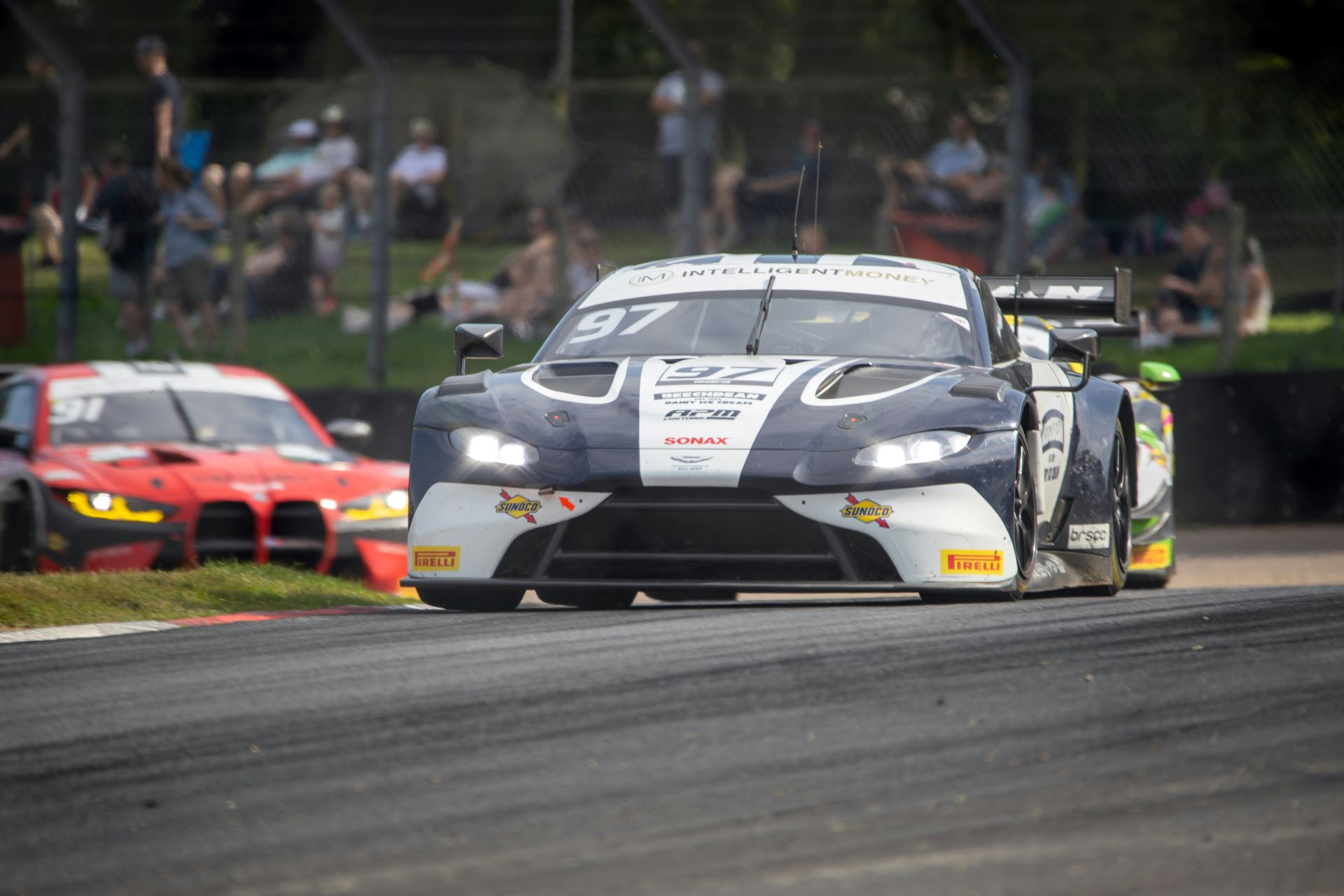 from-racetracks-to-screens-the-rise-of-motorsport-inspired-automotive-advertising.jpg