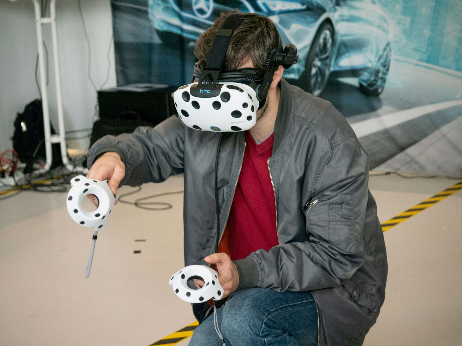 from-virtual-showroom-to-reality-the-evolution-of-vr-test-drives.jpg