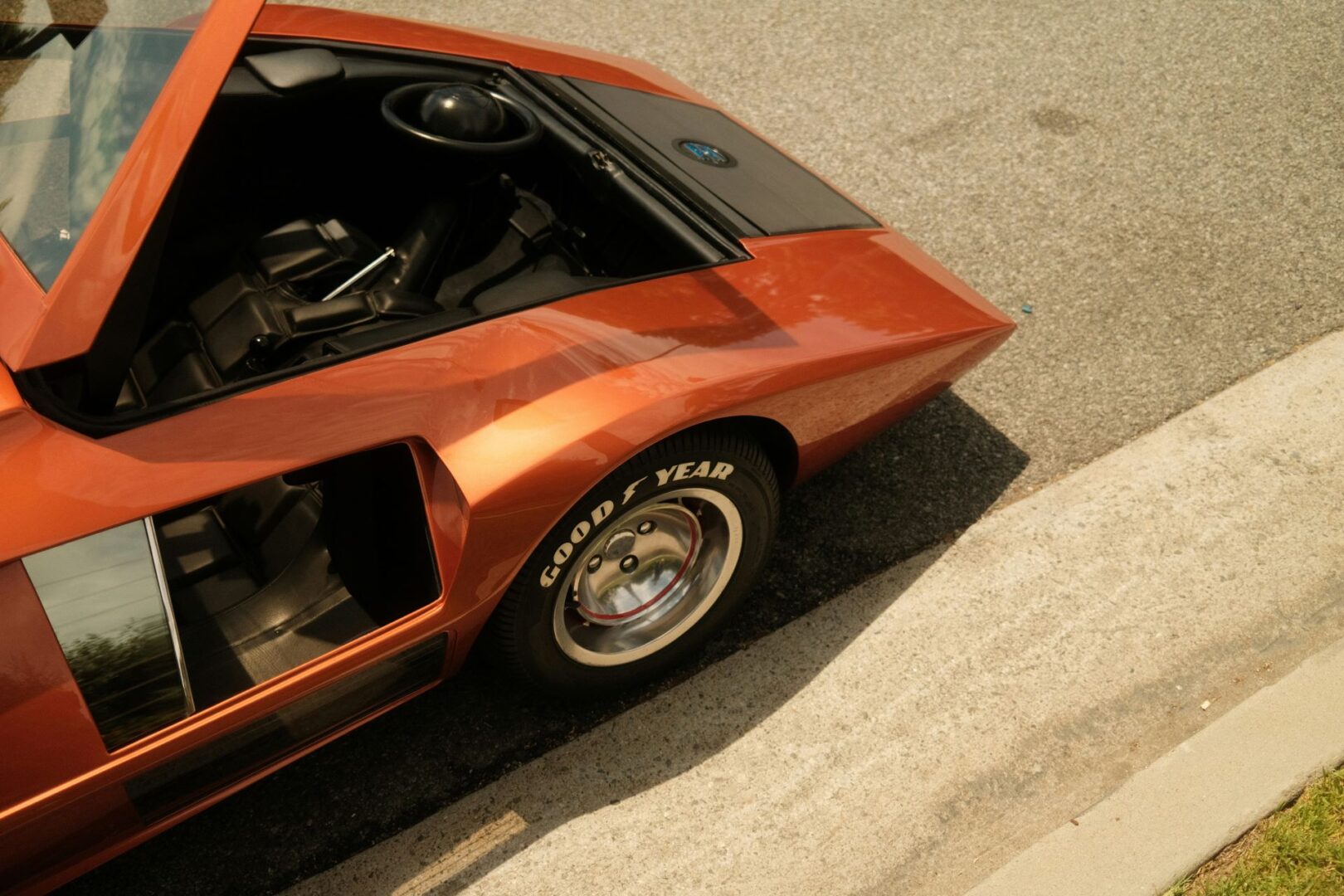 heritage-meets-modernity-how-legacy-brands-reinvent-their-image-for-new-generations-1-1620x1080.jpg