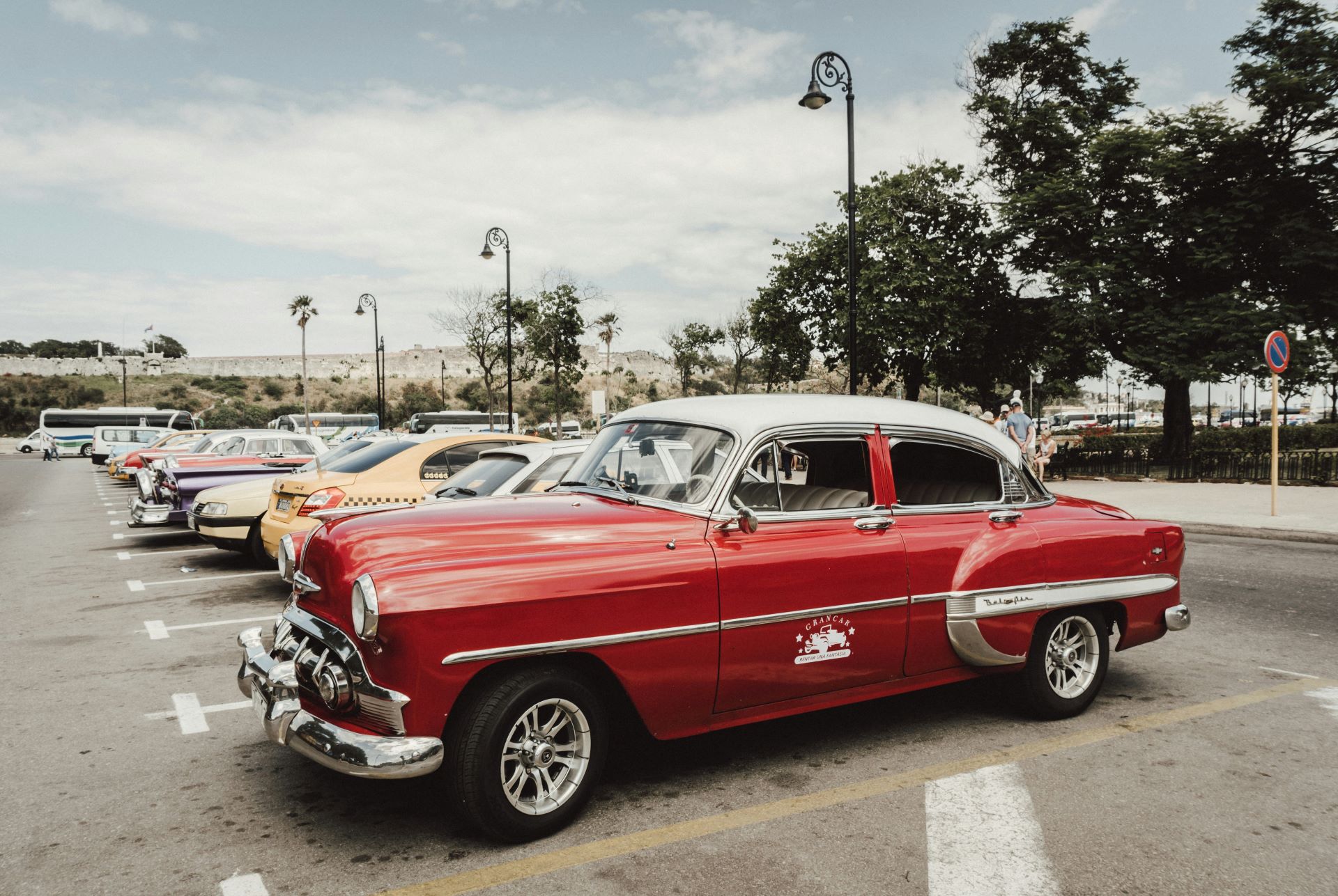heritage-revived-the-power-of-nostalgia-in-automotive-advertising-1.jpg