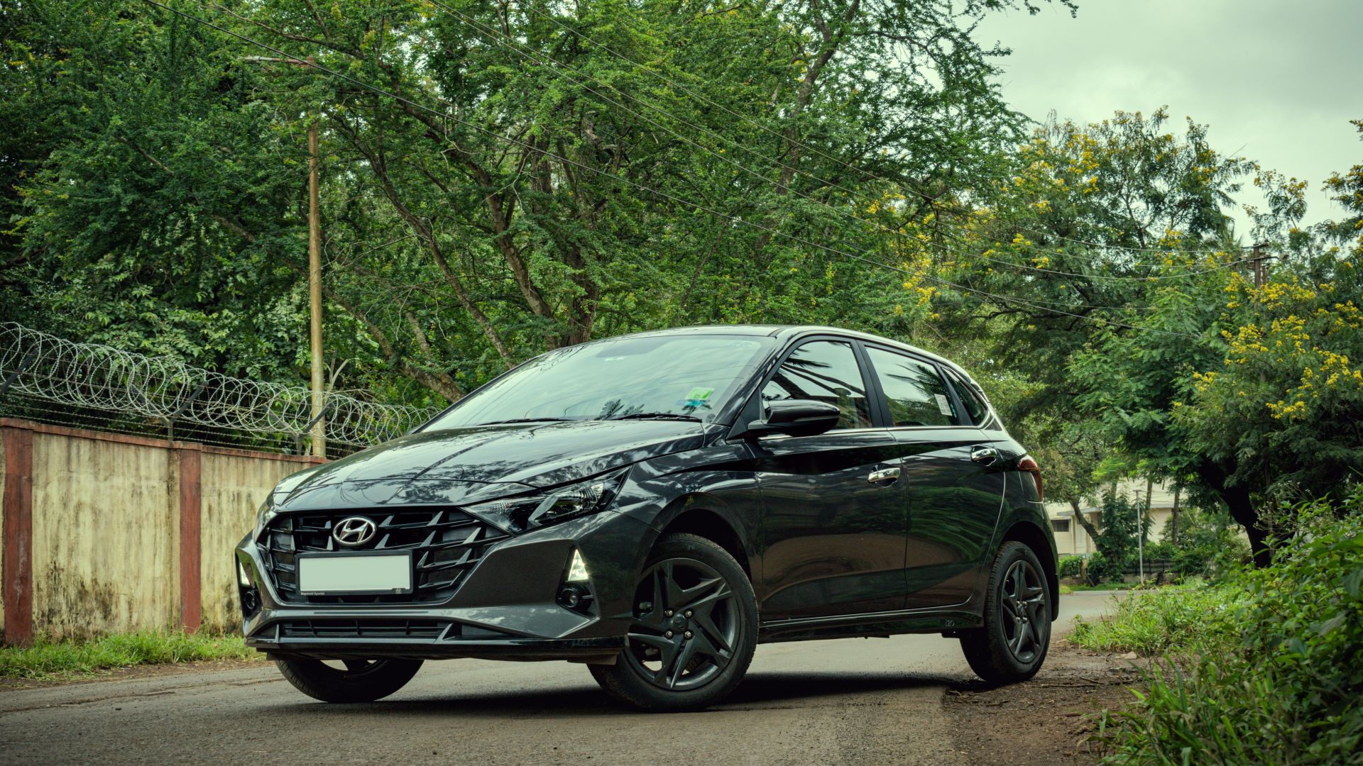 how-automakers-are-using-sustainability-to-sell-emotion-not-just-efficiency-2.jpg