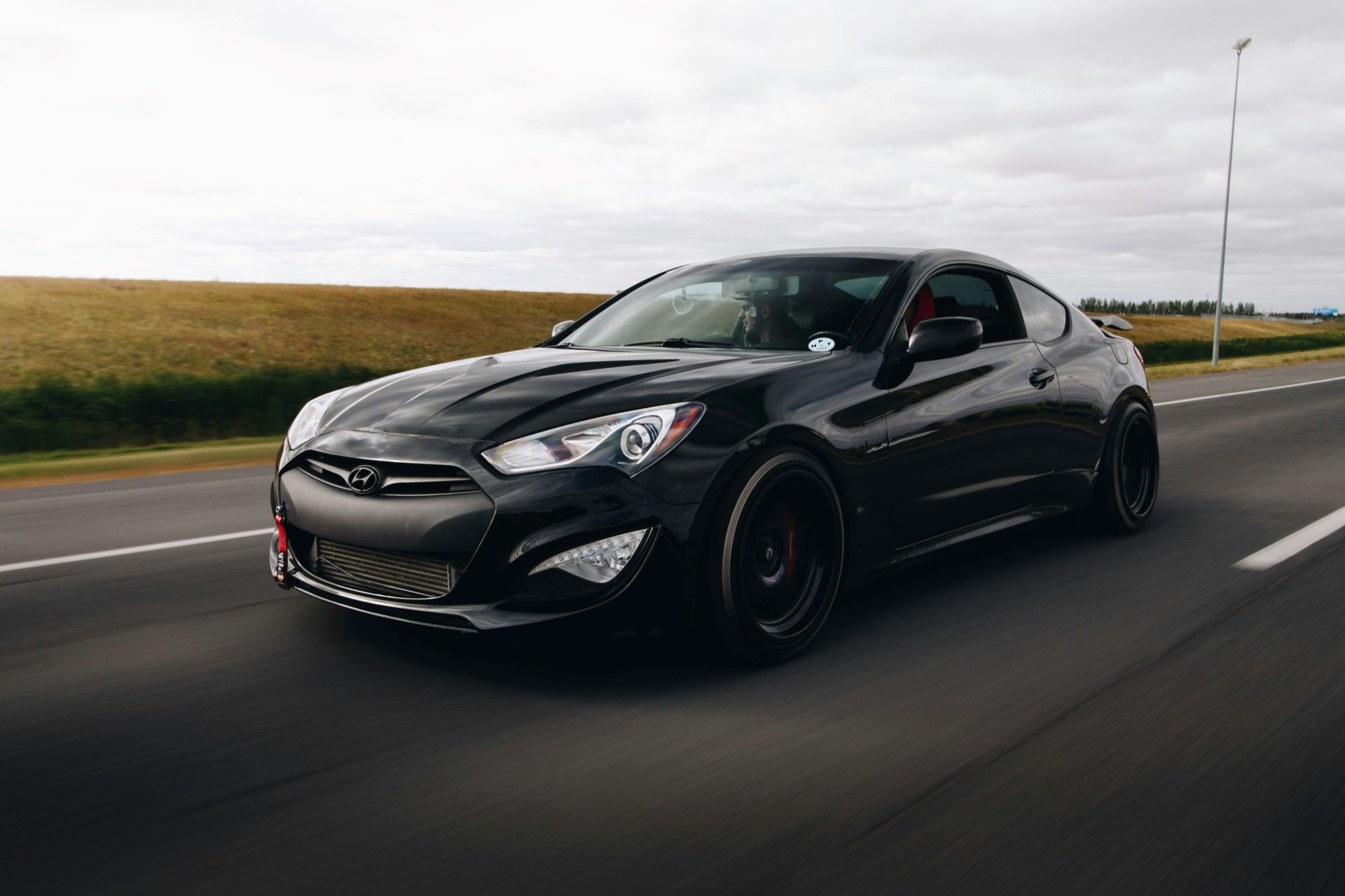 how-automotive-advertising-is-evolving-for-the-modern-era.jpg