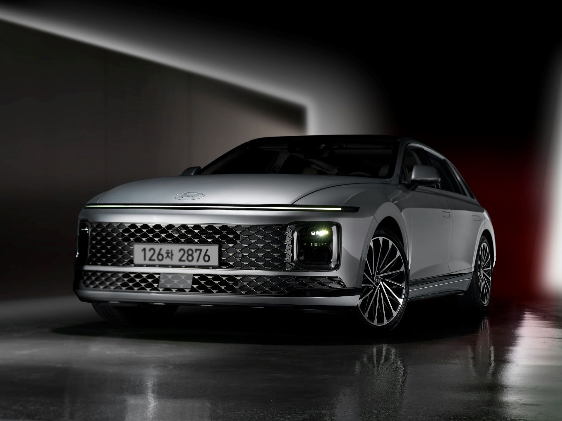 how-car-brands-are-using-customer-data-to-craft-more-effective-targeted-ads.jpg