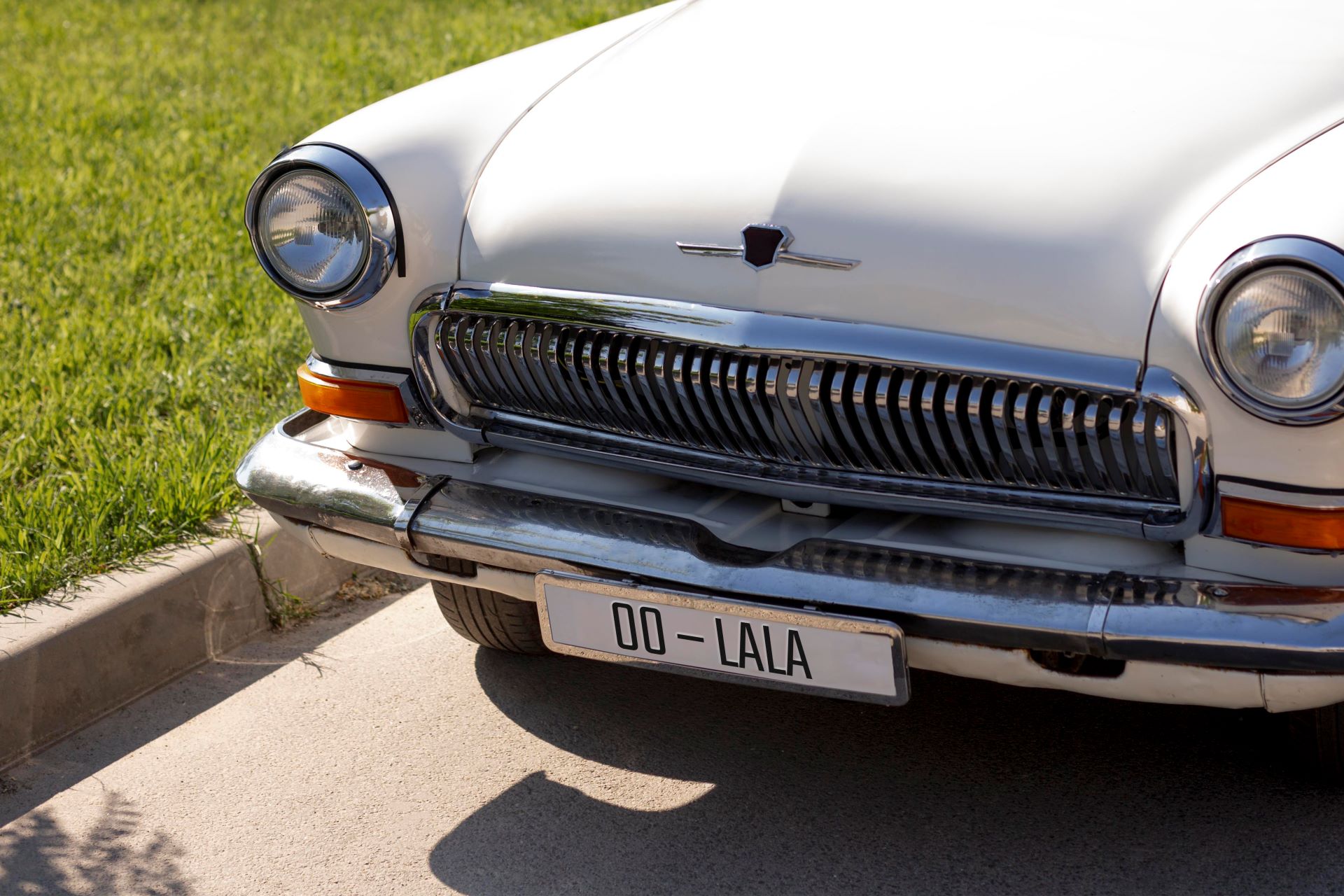 how-car-brands-use-nostalgia-without-looking-back-1