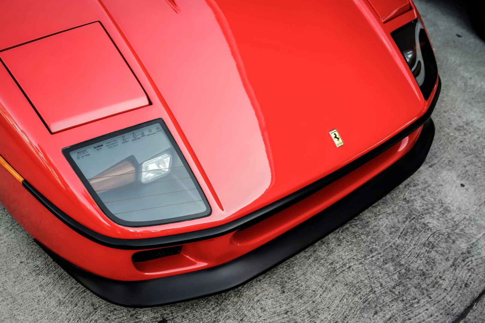 how-limited-edition-models-create-hype-without-traditional-advertising-1620x1080.jpg
