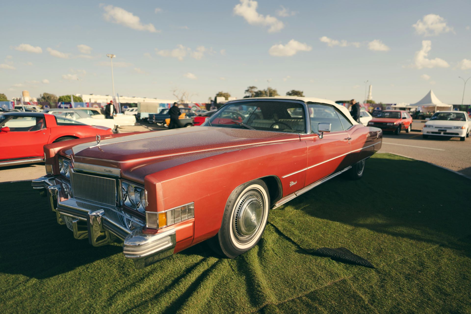 how-sponsoring-music-festivals-and-sporting-events-boosts-brand-awareness-in-automotive-marketing-1.jpg