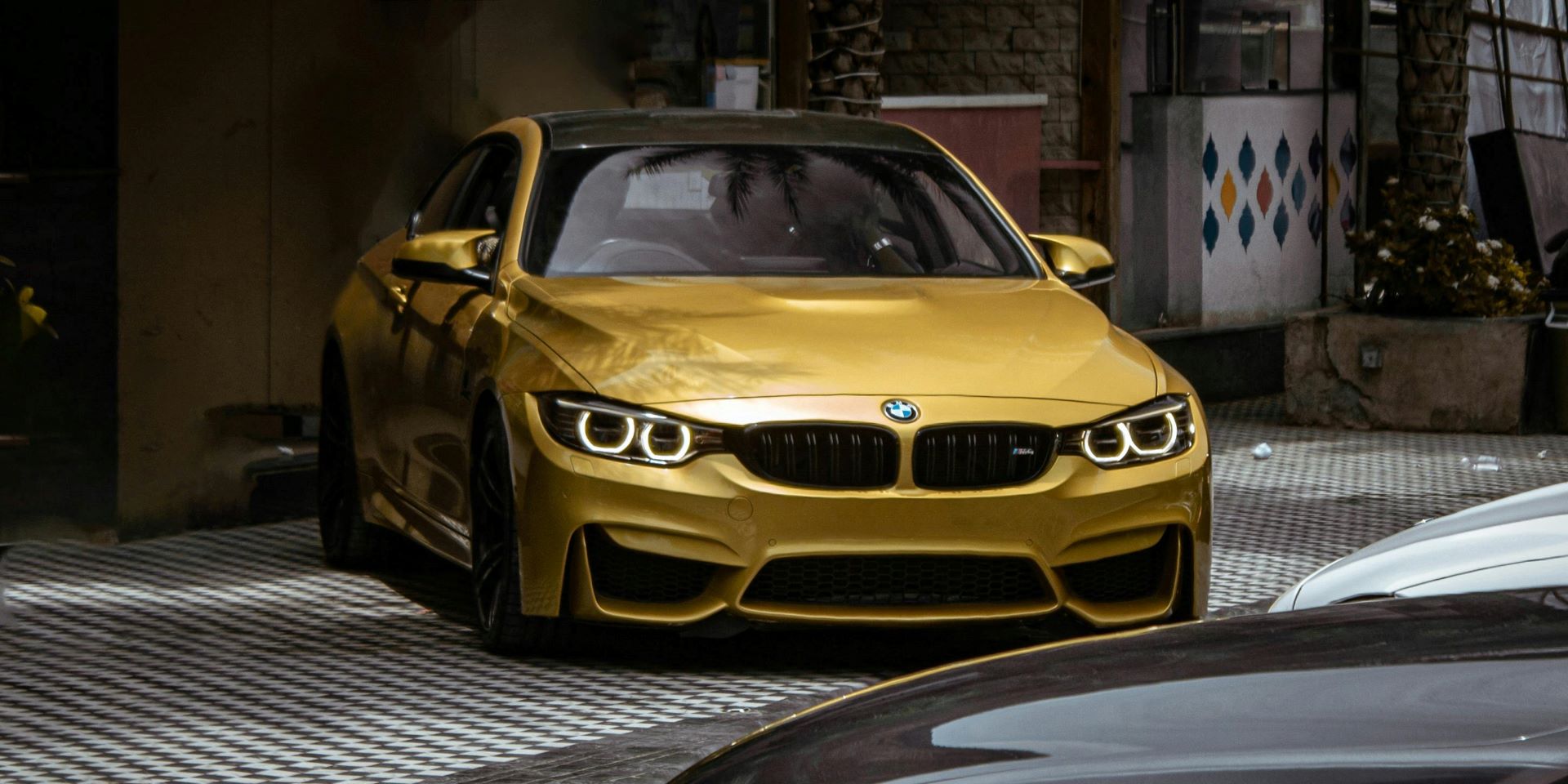 incentive-based-campaigns-driving-traffic-without-diluting-brand-value.jpg