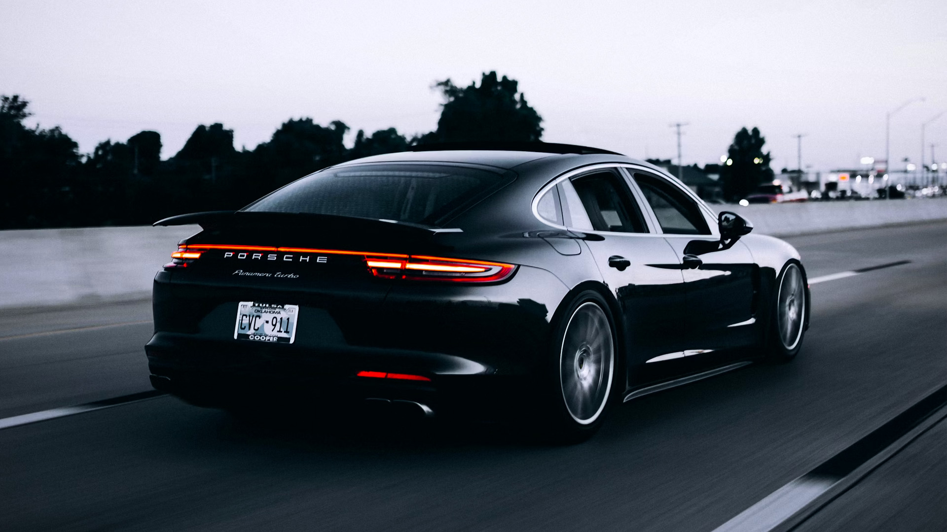 innovative-strategies-to-accelerate-automotive-sales-online.jpg