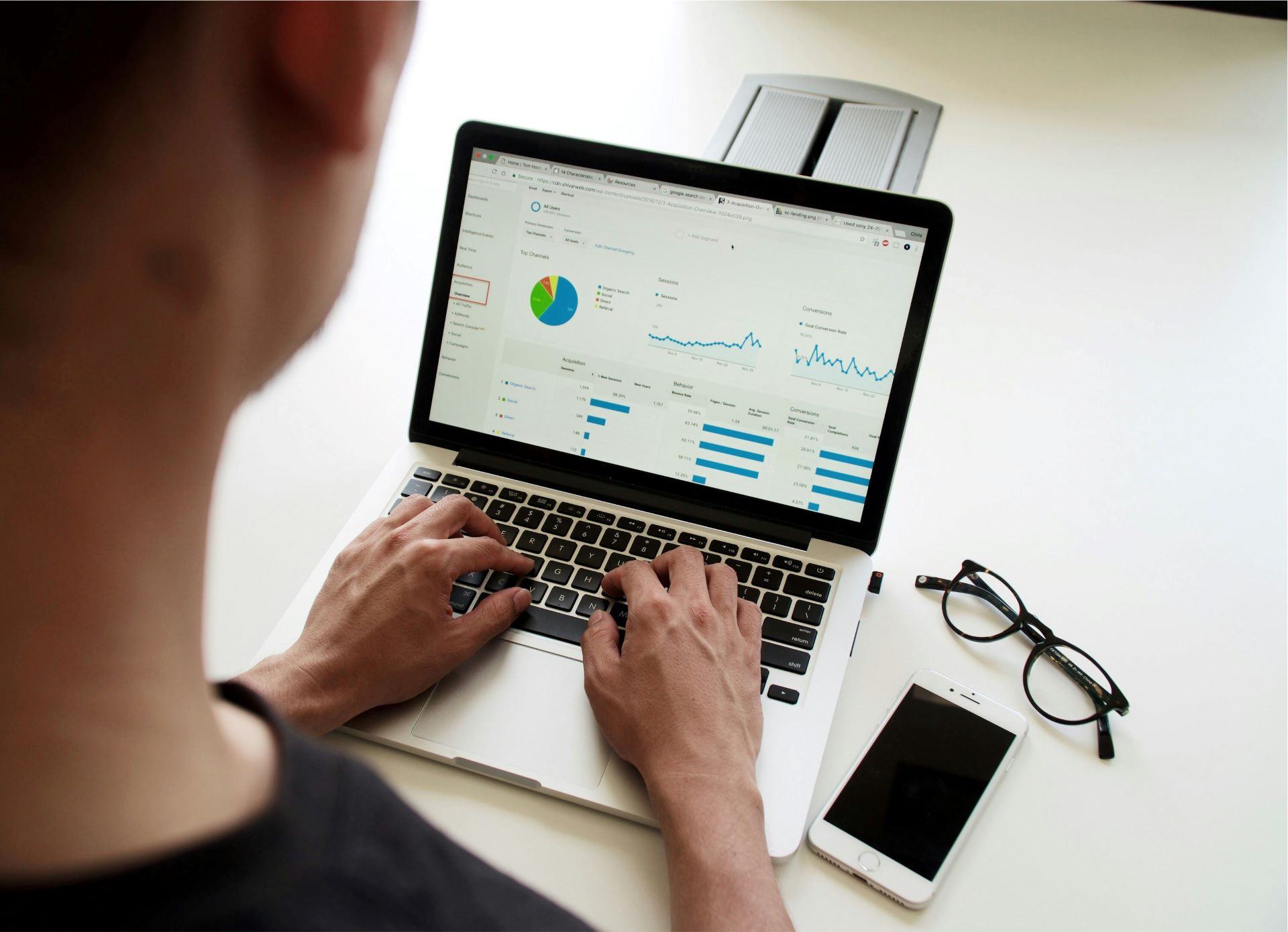 innovative-strategies-to-enhance-online-car-sales-2.jpg