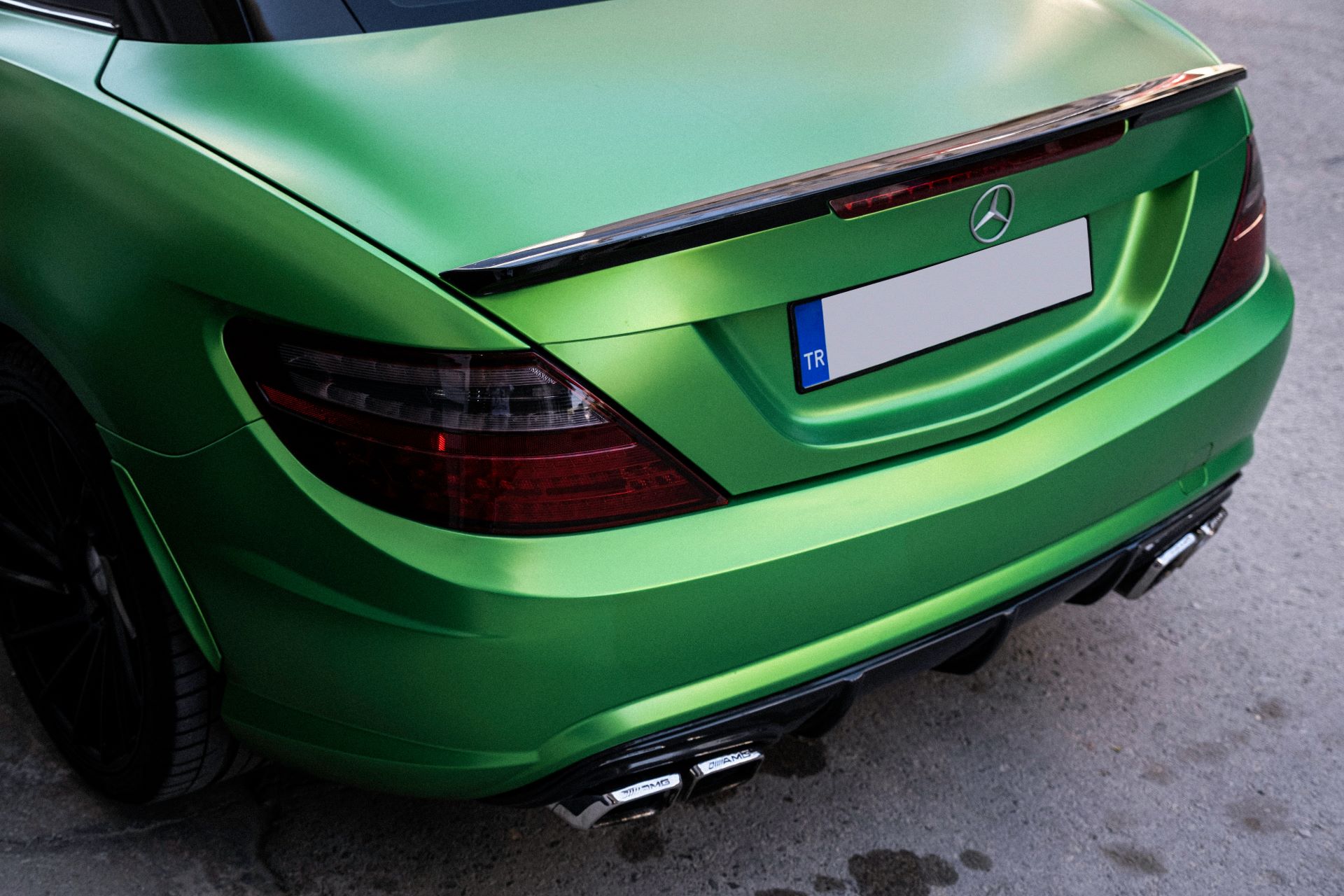 is-the-colour-of-your-car-a-marketing-weapon-1.jpg