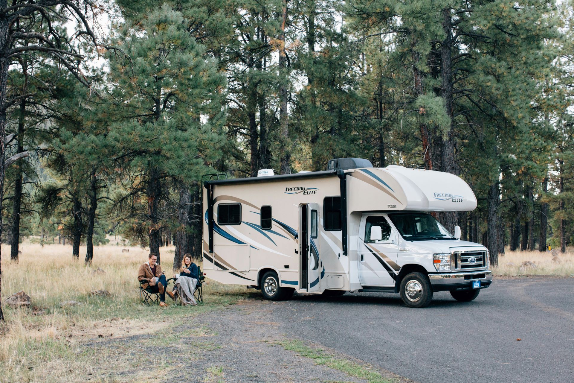 luxury-vans-and-campervans-marketing-comfort-and-exploration-2.jpg