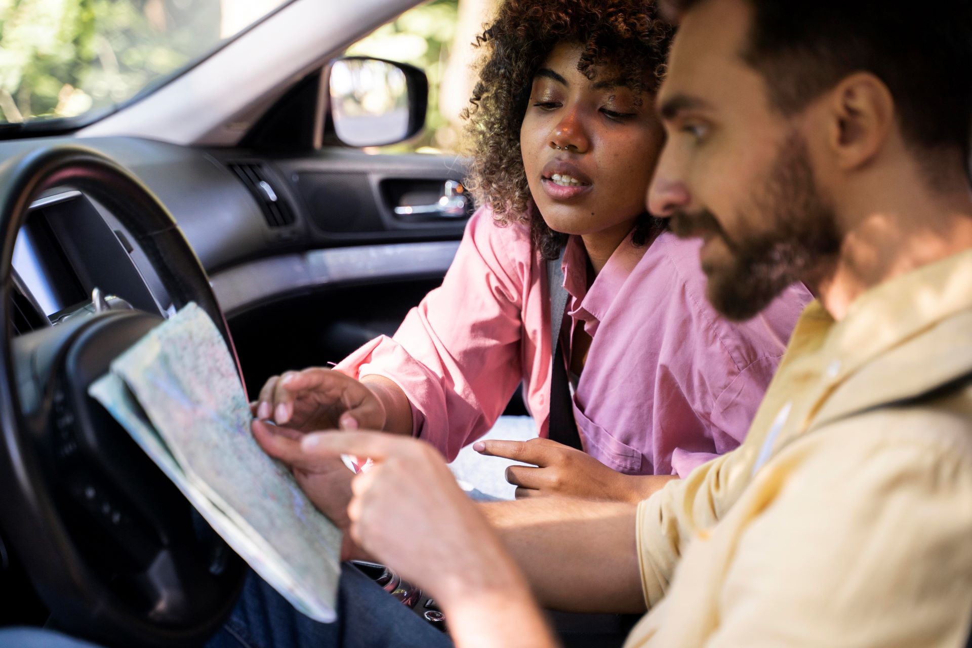 maximizing-engagement-with-automotive-video-ads-online