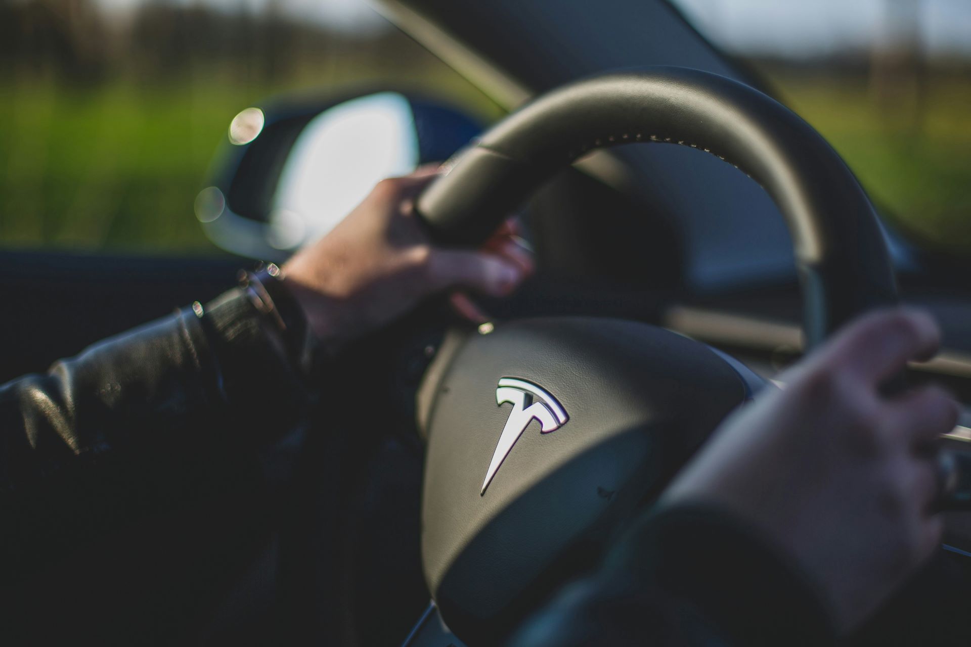 micro-moments-in-automotive-marketing-winning-attention-in-a-digital-age-1.jpg
