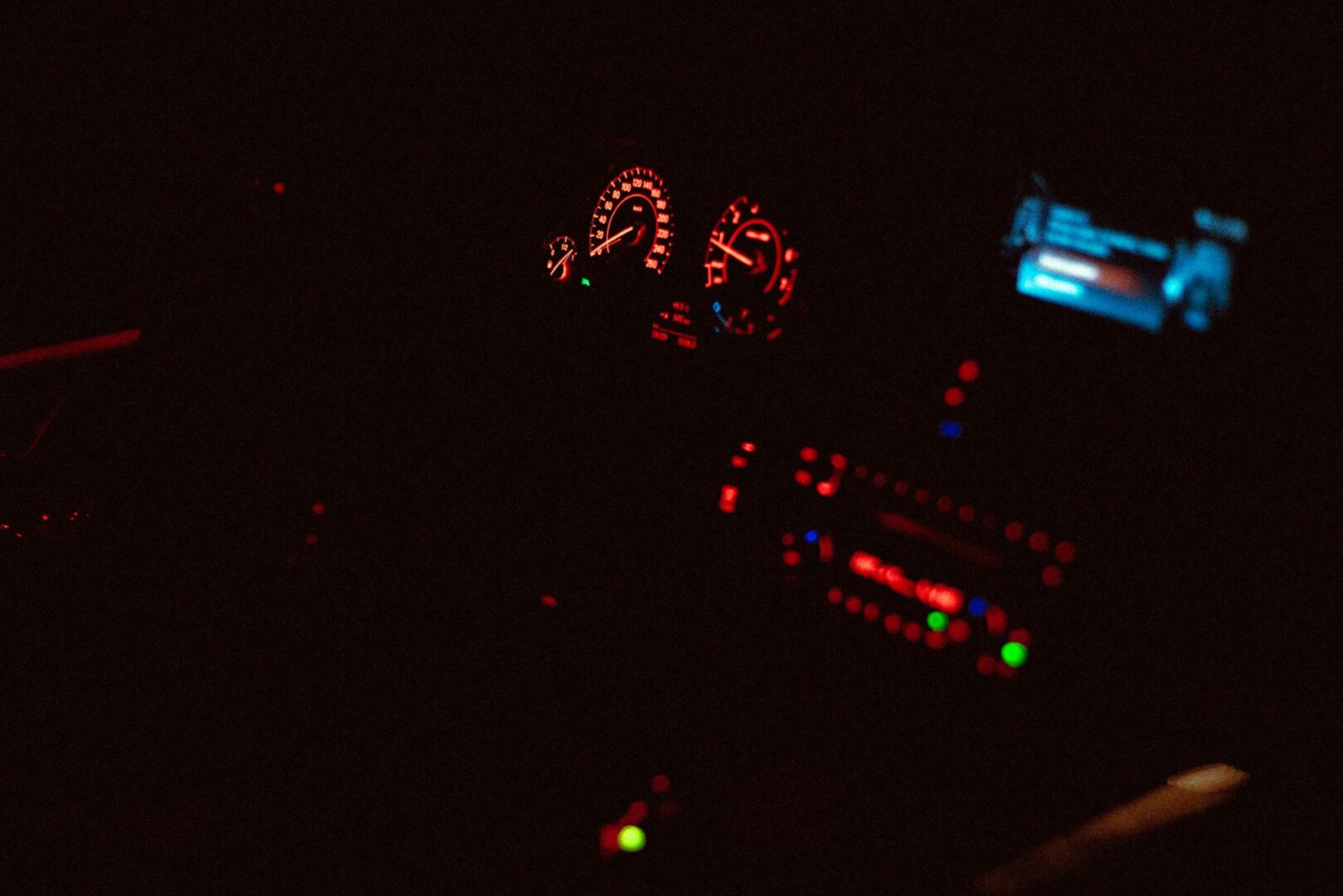 personalisation-on-wheels-data-driven-car-ads-in-the-ai-era-1-1619x1080.jpg